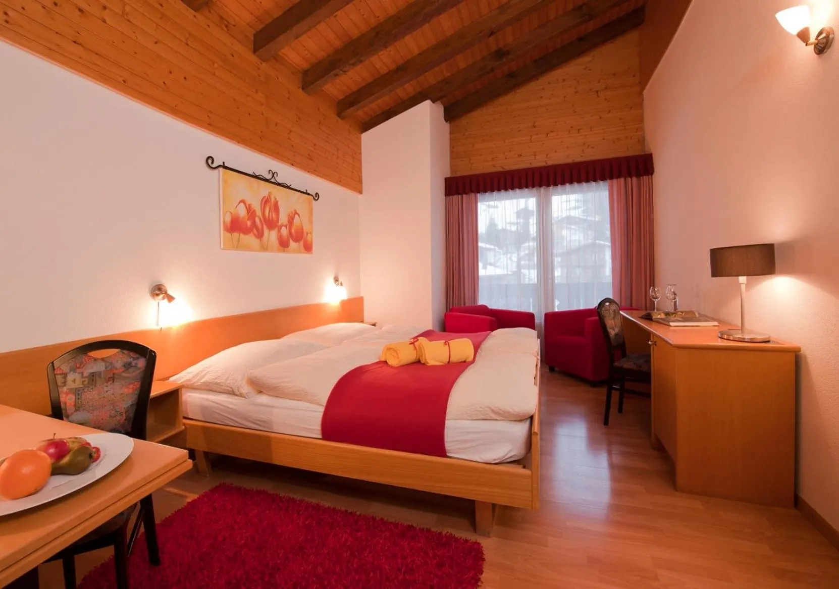 Photo of the whole room, Bed in Chalet-Hotel Beau-Site
