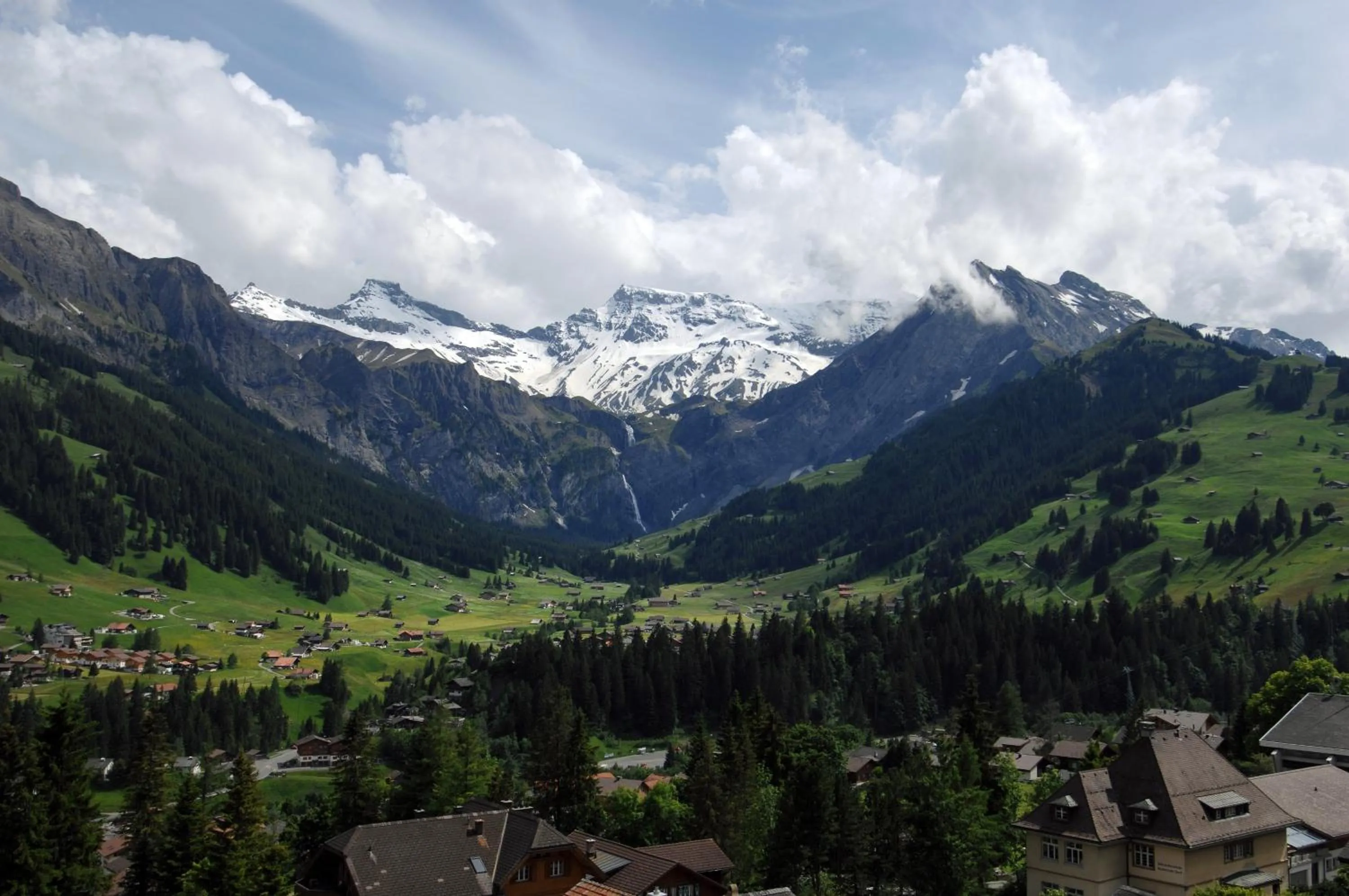 Area and facilities in Chalet-Hotel Beau-Site