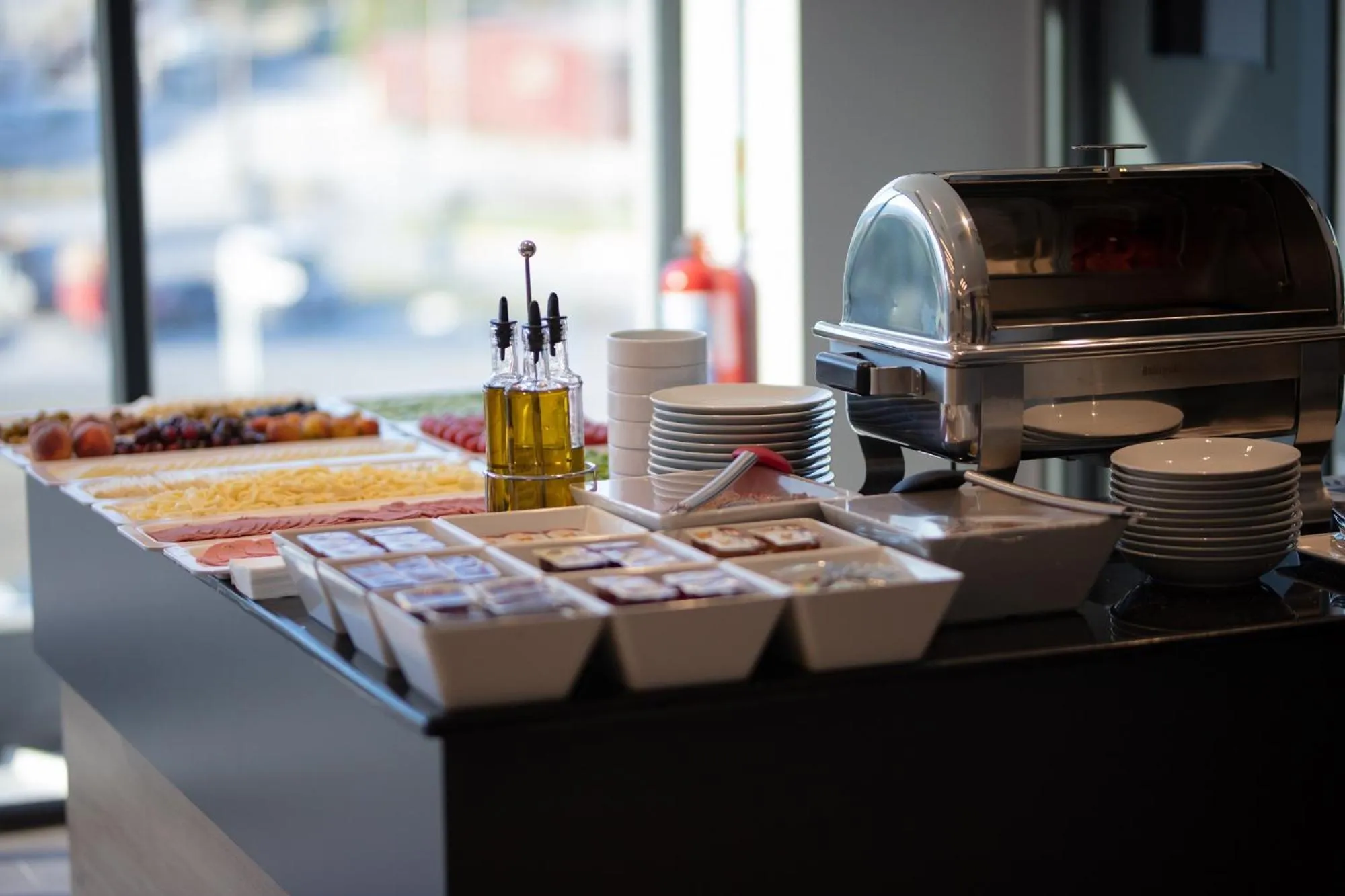 Restaurant/places to eat in VALENT OTEL BUSINESS