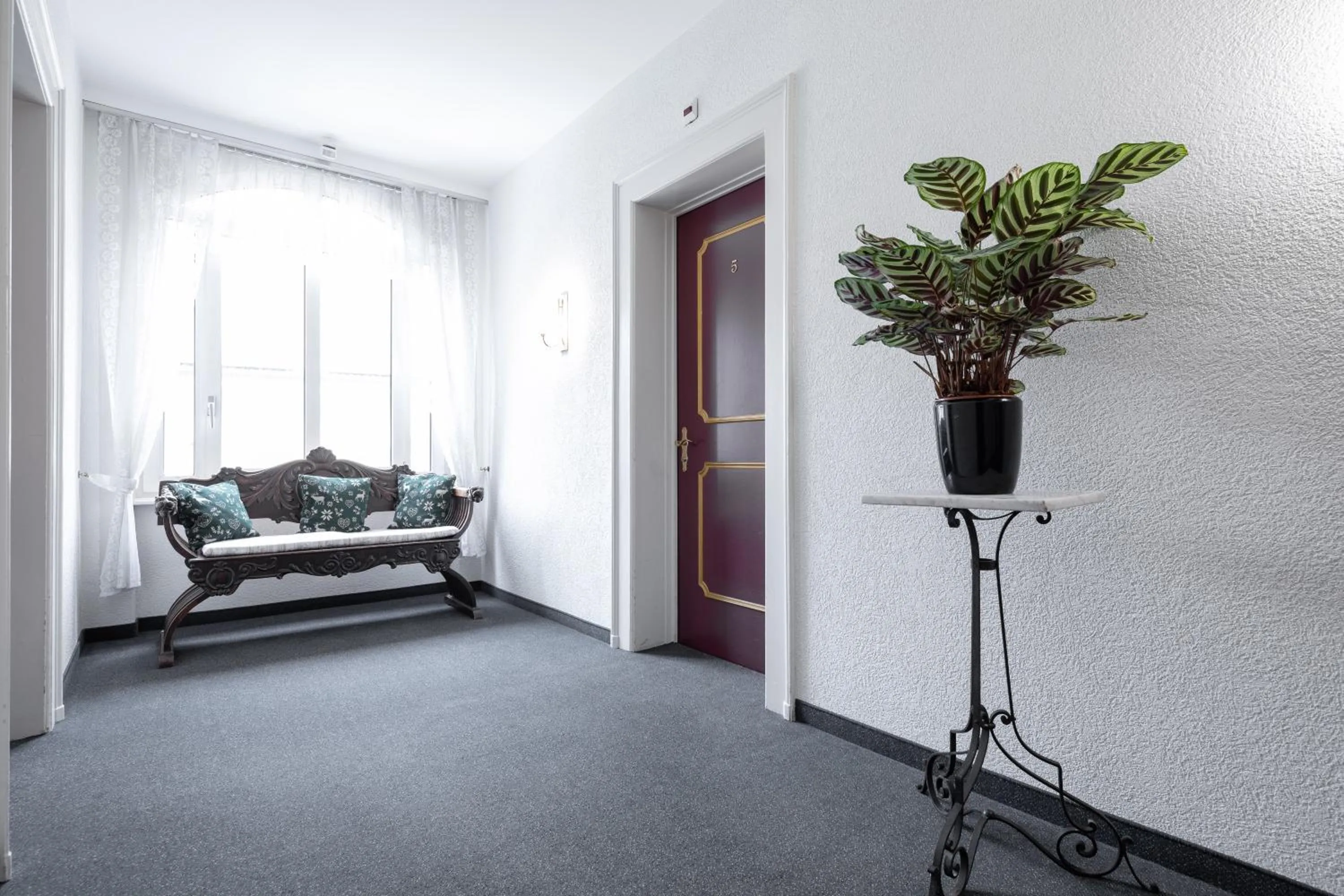 Decorative detail in Hotel Lötschberg