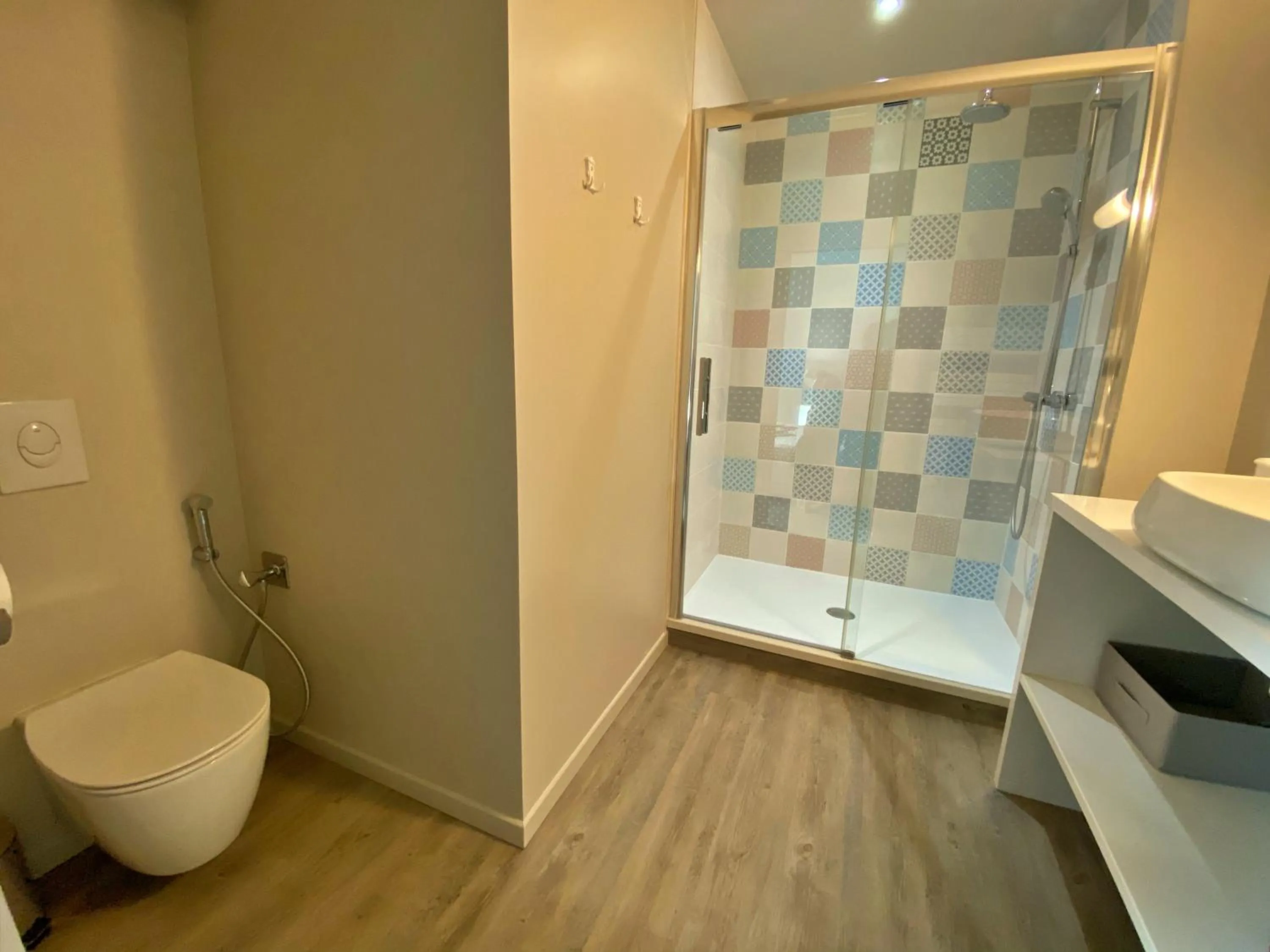 Toilet in Ô gré des sens