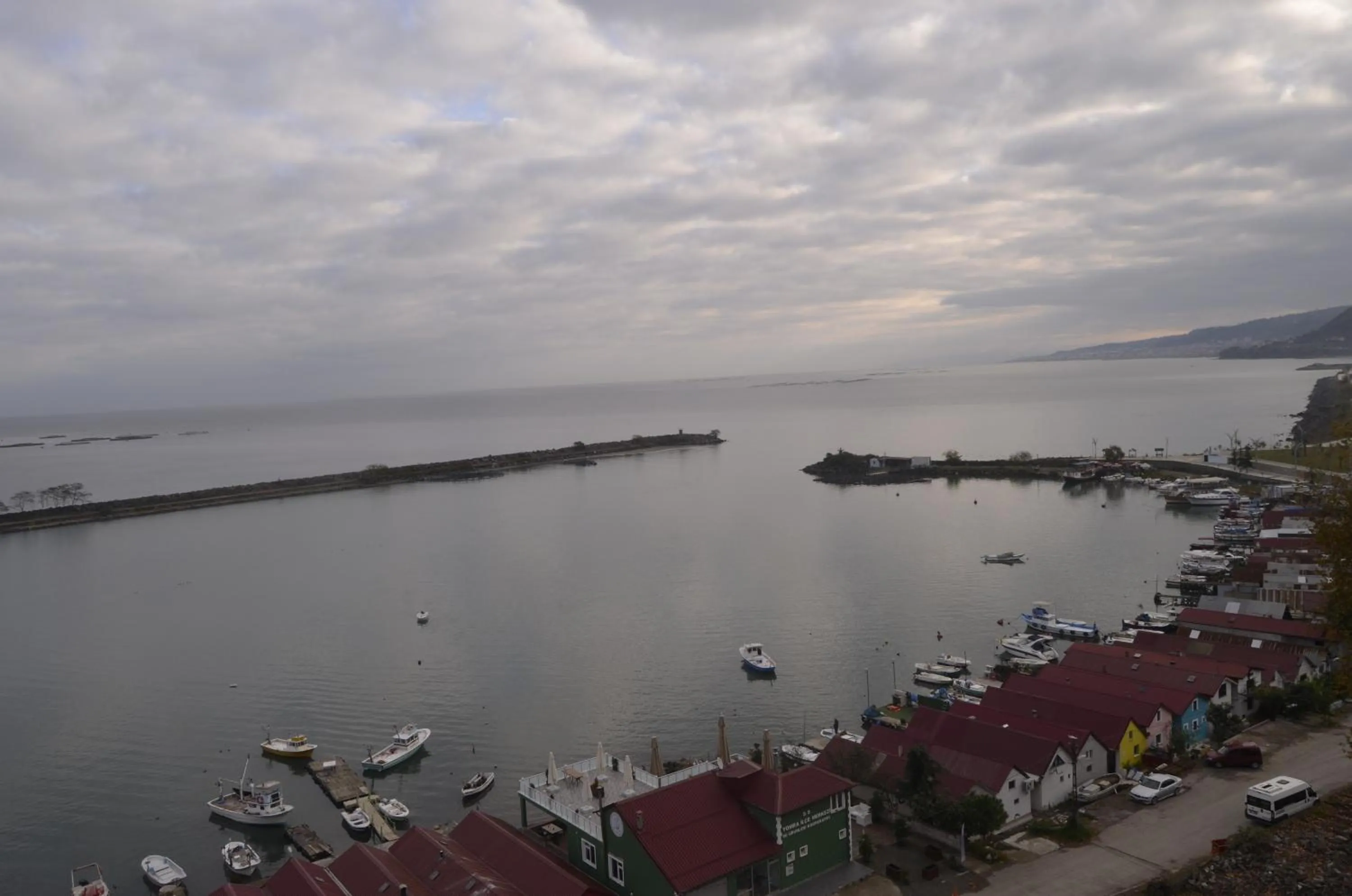 Beach in Marina Green Suite & Residence