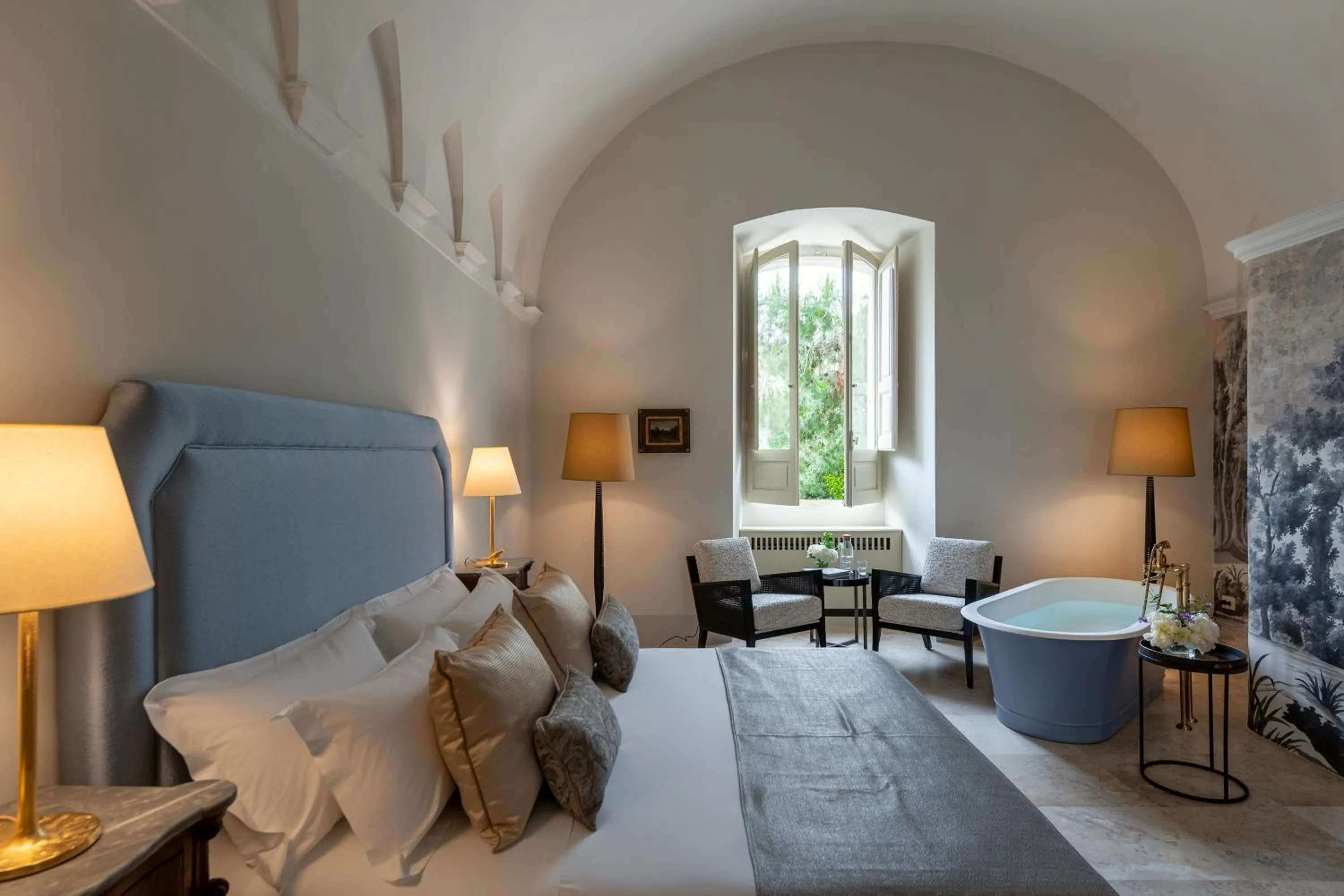 Photo of the whole room, Bed in Palazzo Donna Elisabetta