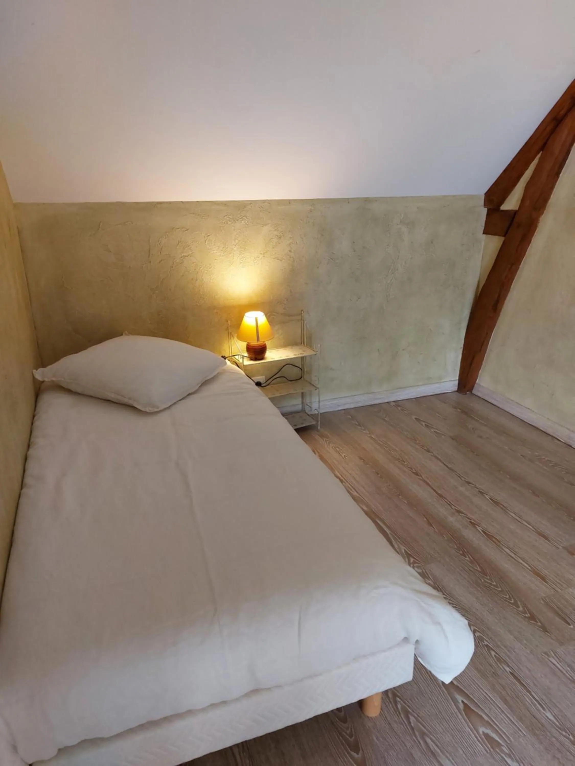 Bed in Traînefeuilles - Chambres d'hôtes proche Zoo de Beauval