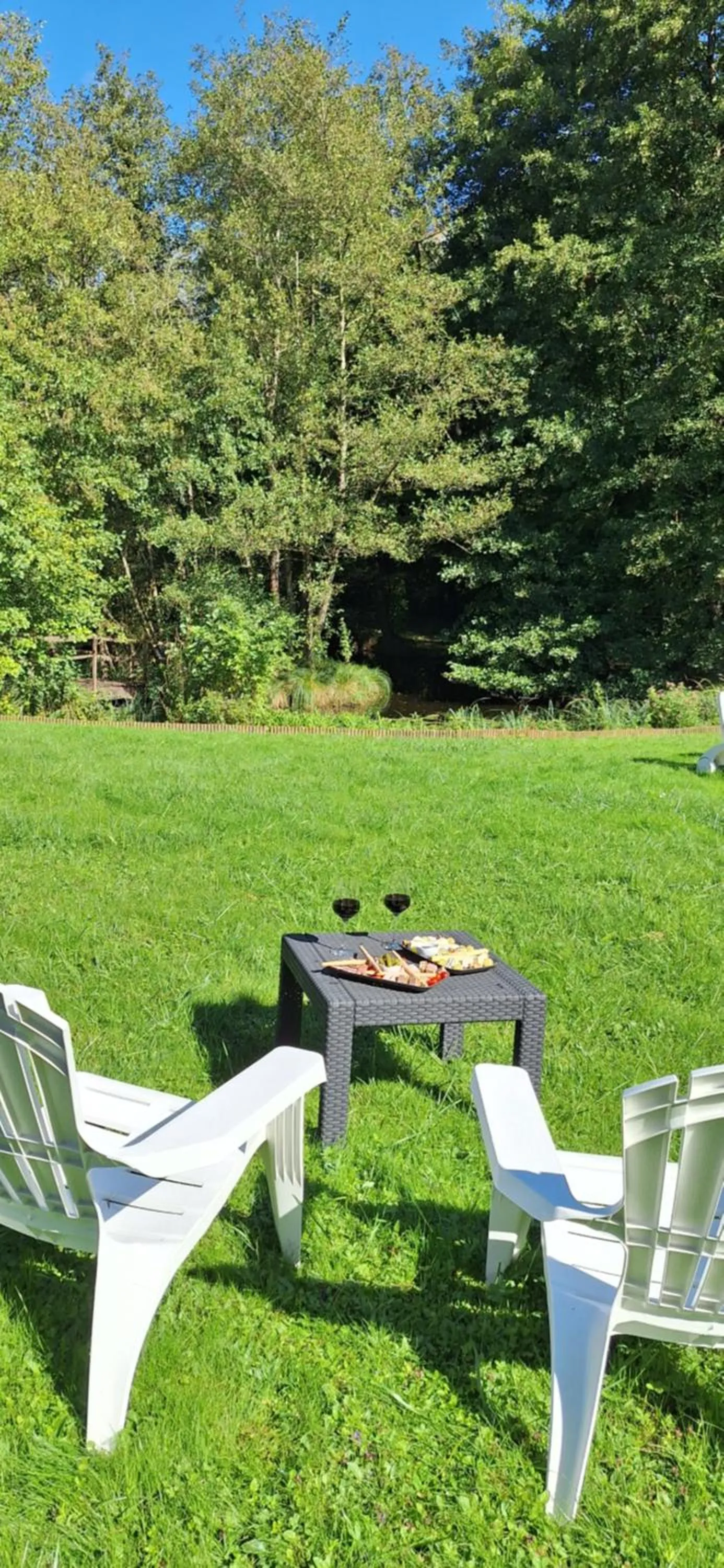 Garden in Traînefeuilles - Chambres d'hôtes proche Zoo de Beauval