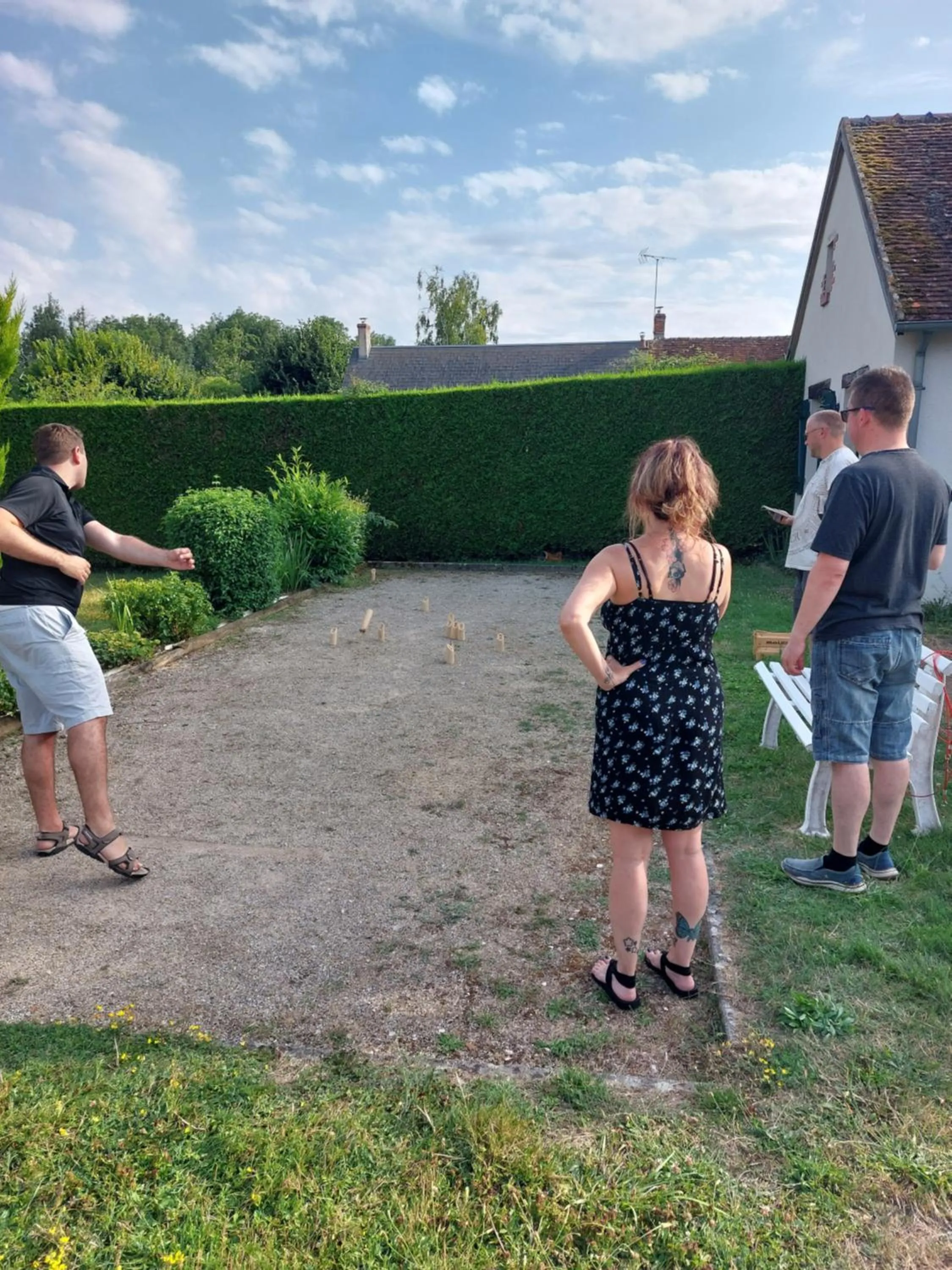 Children play ground in Traînefeuilles - Chambres d'hôtes proche Zoo de Beauval