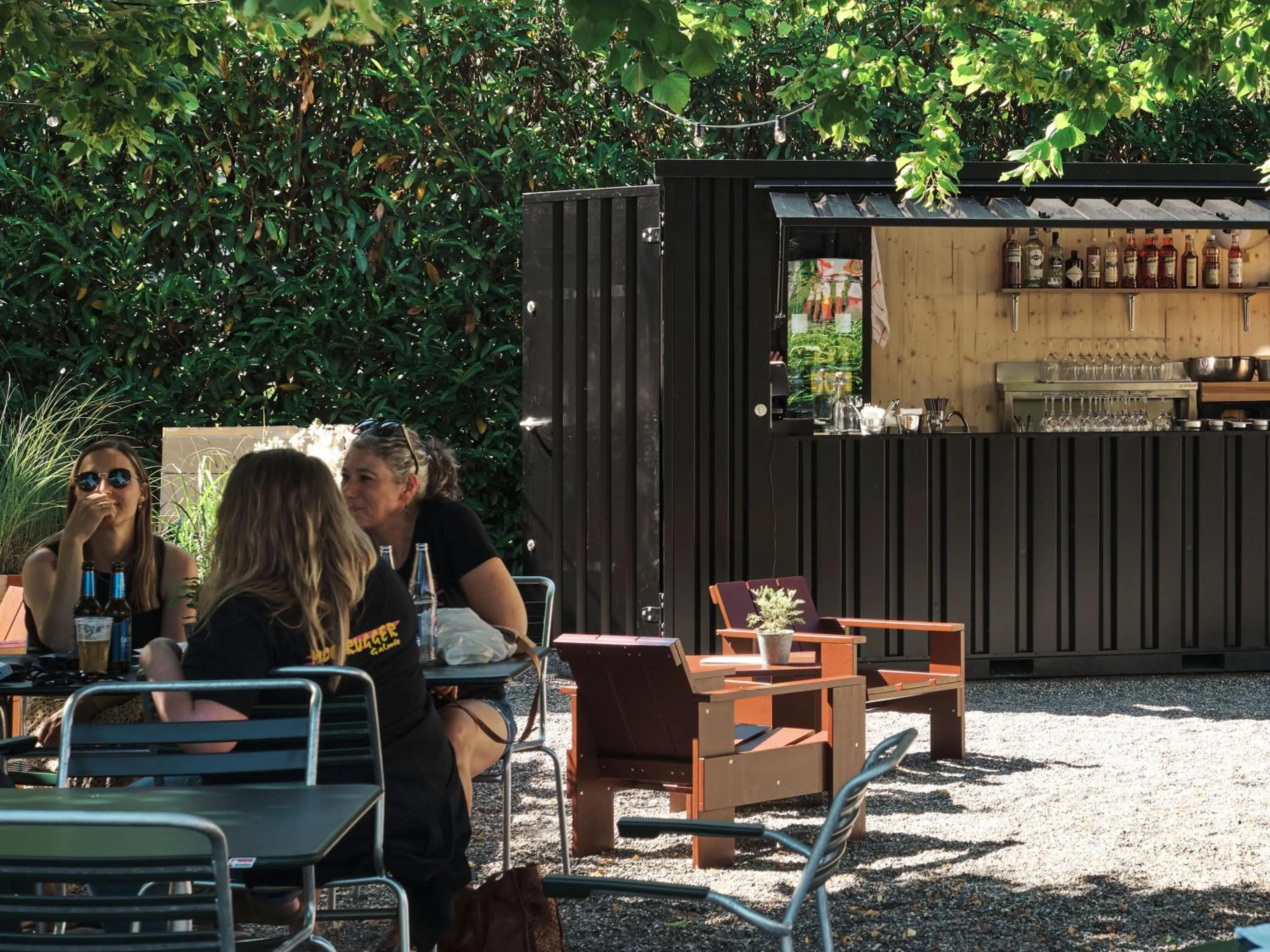 Restaurant/places to eat in Hotel Murten