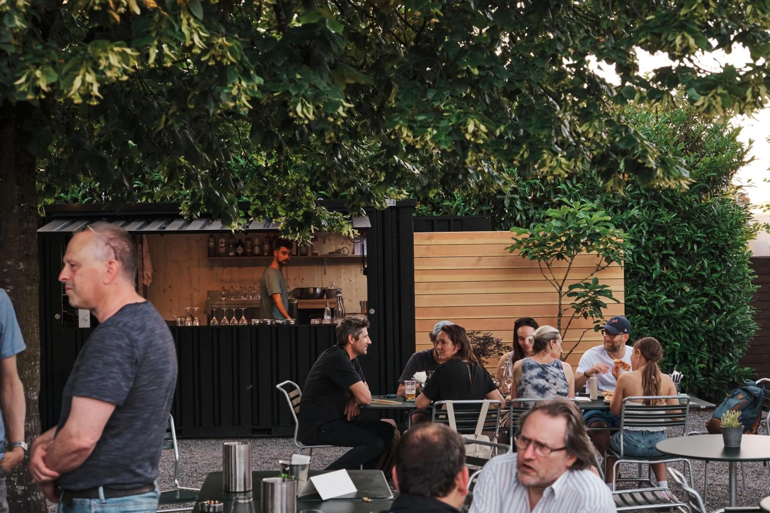 Restaurant/places to eat in Hotel Murten