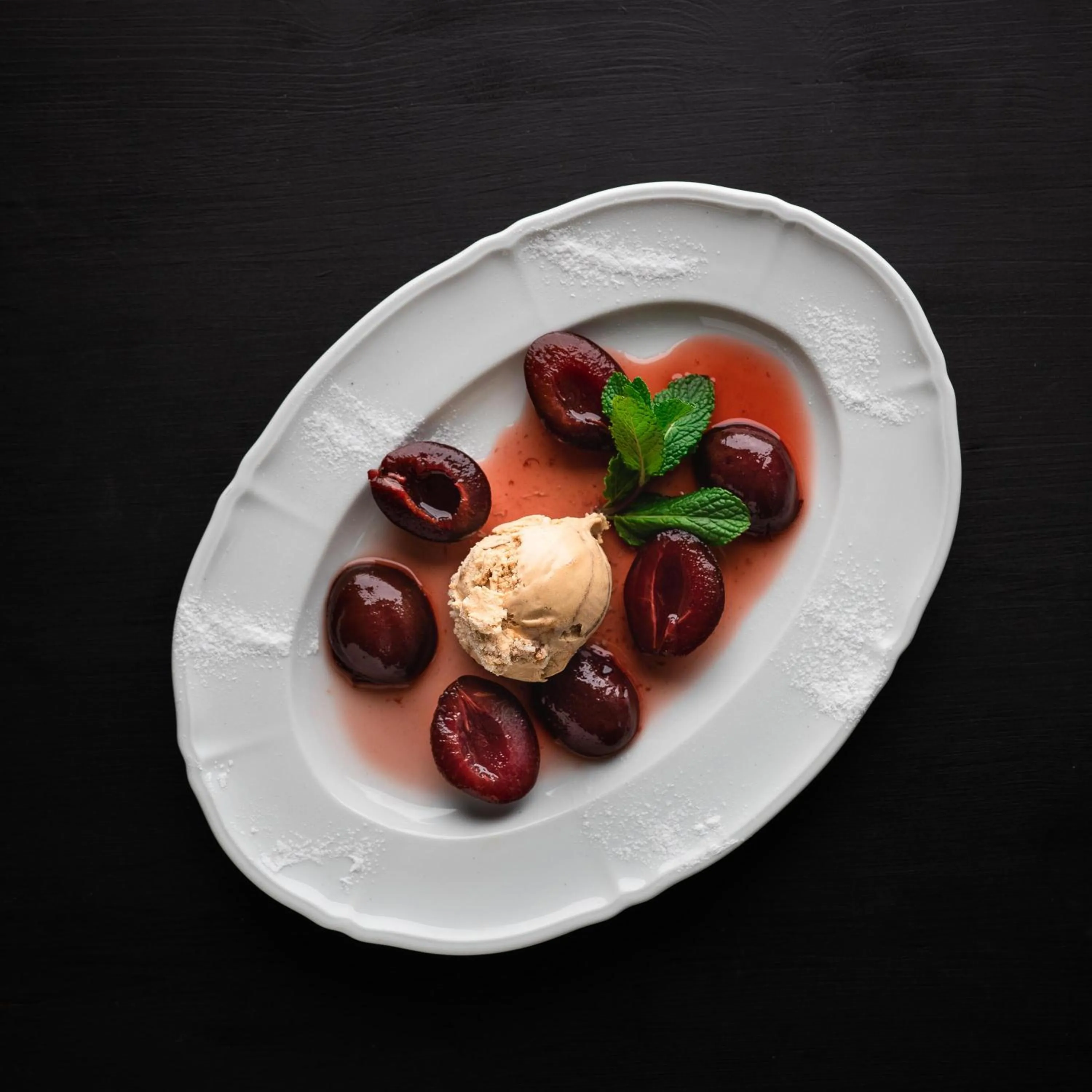 Food and drinks in Hotel Adler Zürich