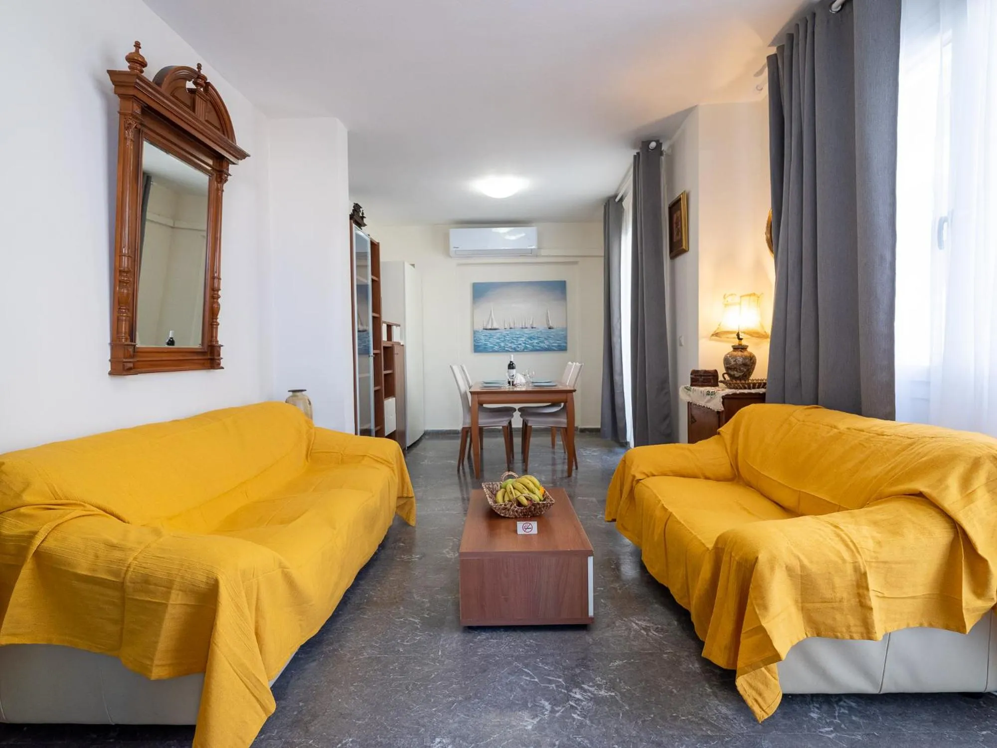 Living room, Bed in Luxury Apts Heraklion Center