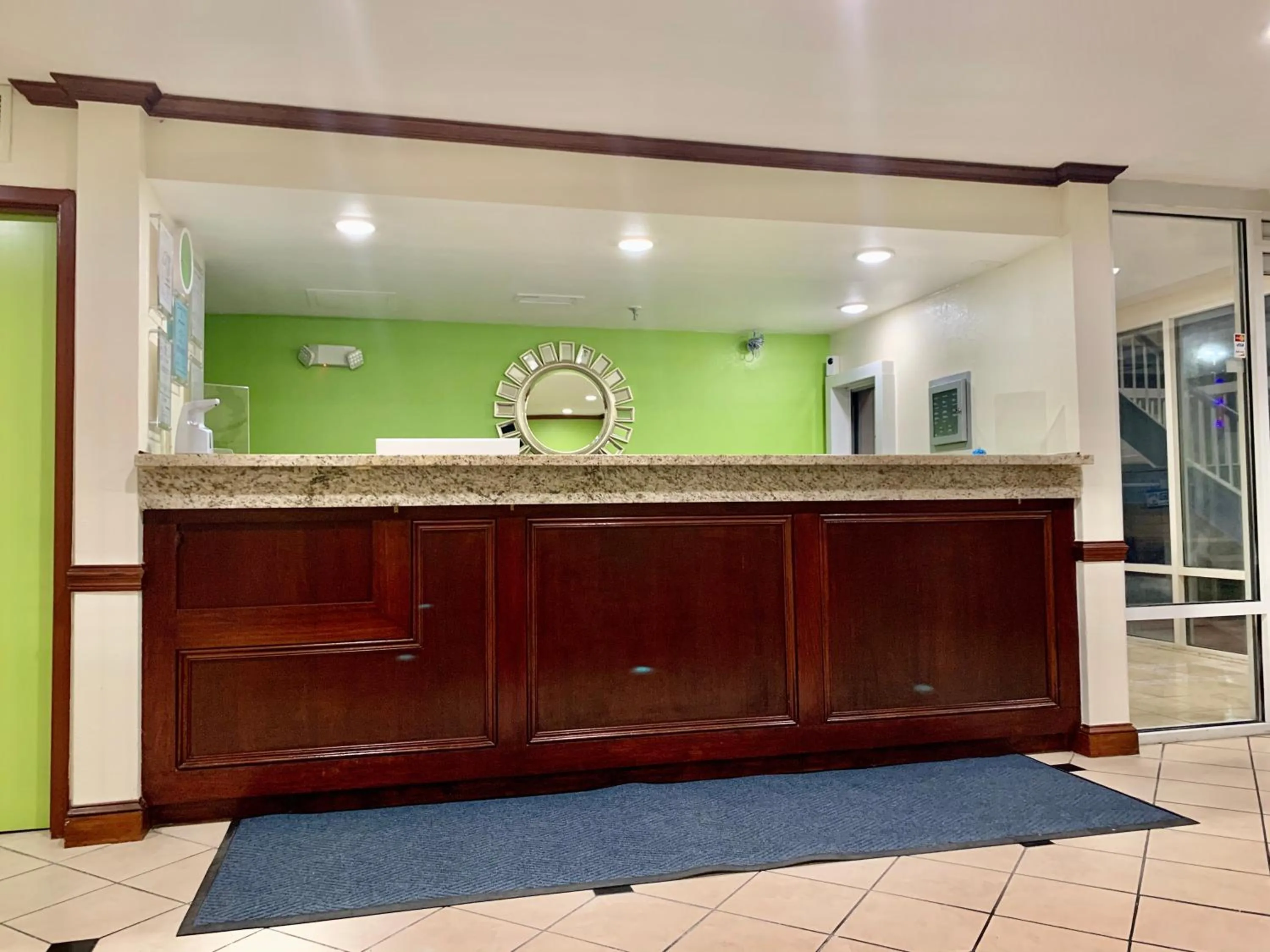 Lobby or reception in Sunrise Extended Stay Hotel