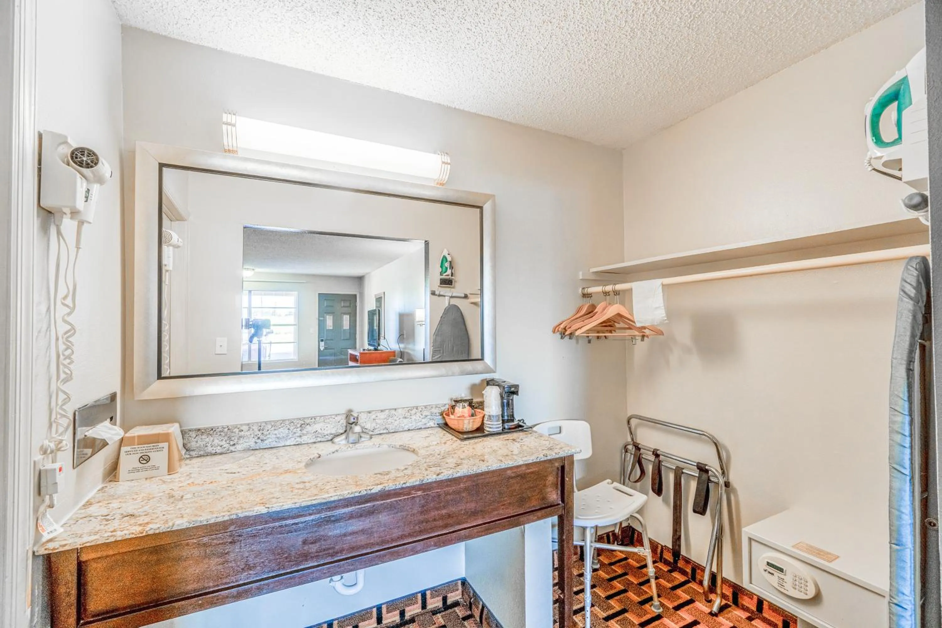 Bathroom in Lone Star Inn by OYO Vernon Texas Hwy 287