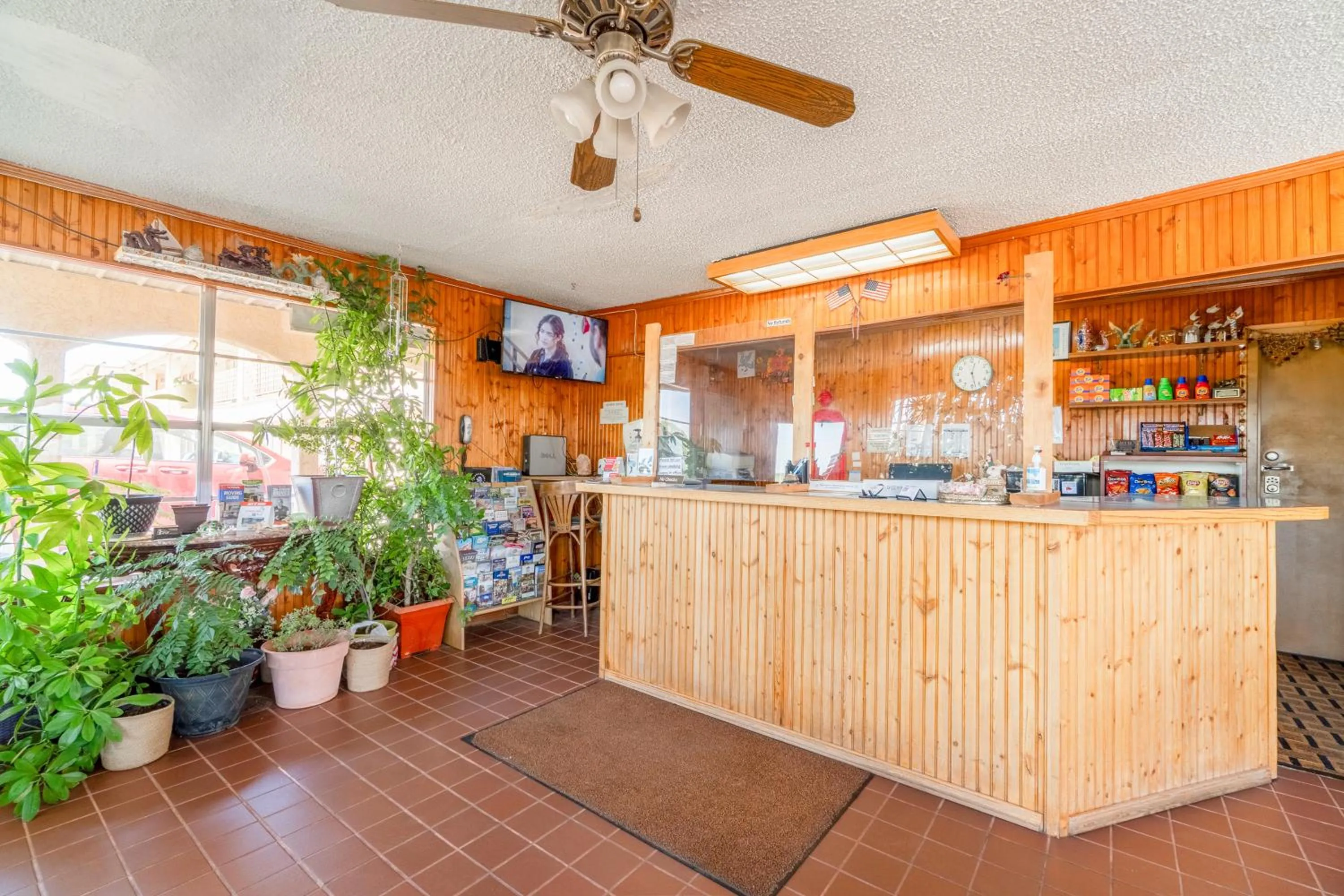 Lobby or reception in Lone Star Inn by OYO Vernon Texas Hwy 287