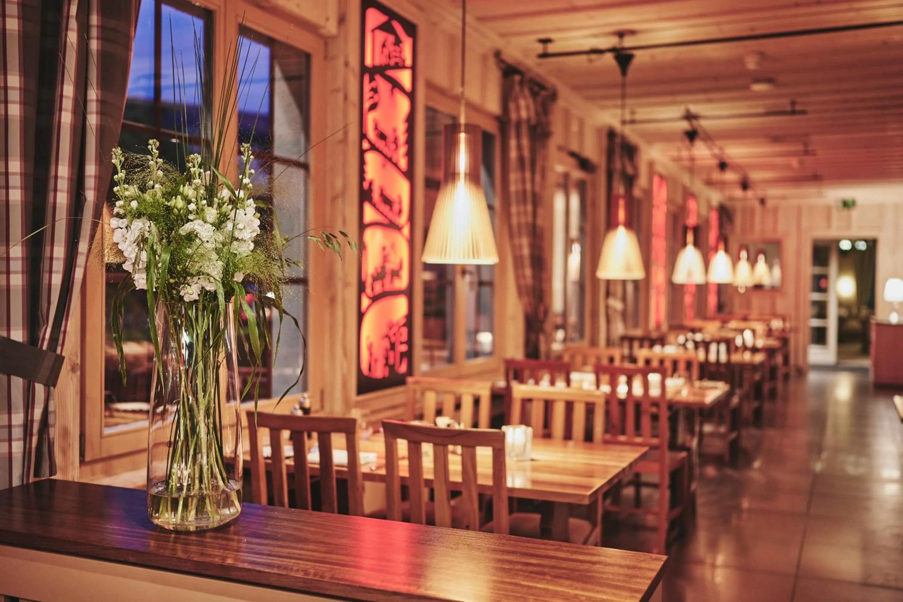 Restaurant/places to eat in Hotel Interlaken