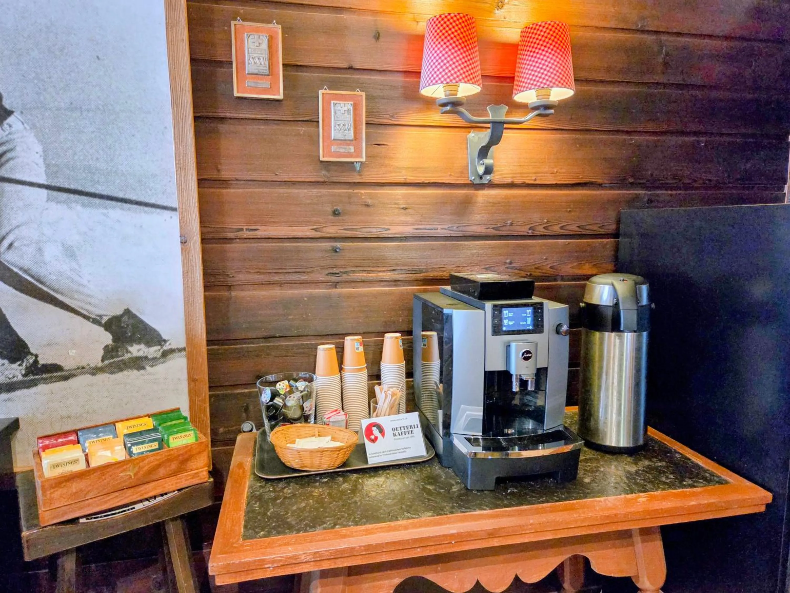 Lounge or bar in Hotel Bernerhof Grindelwald