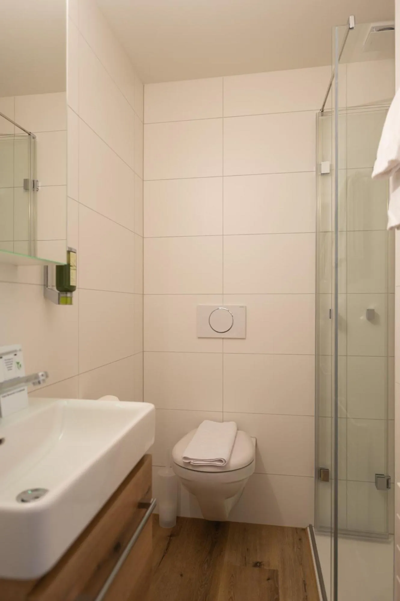 Shower in Hotel Bernerhof Grindelwald