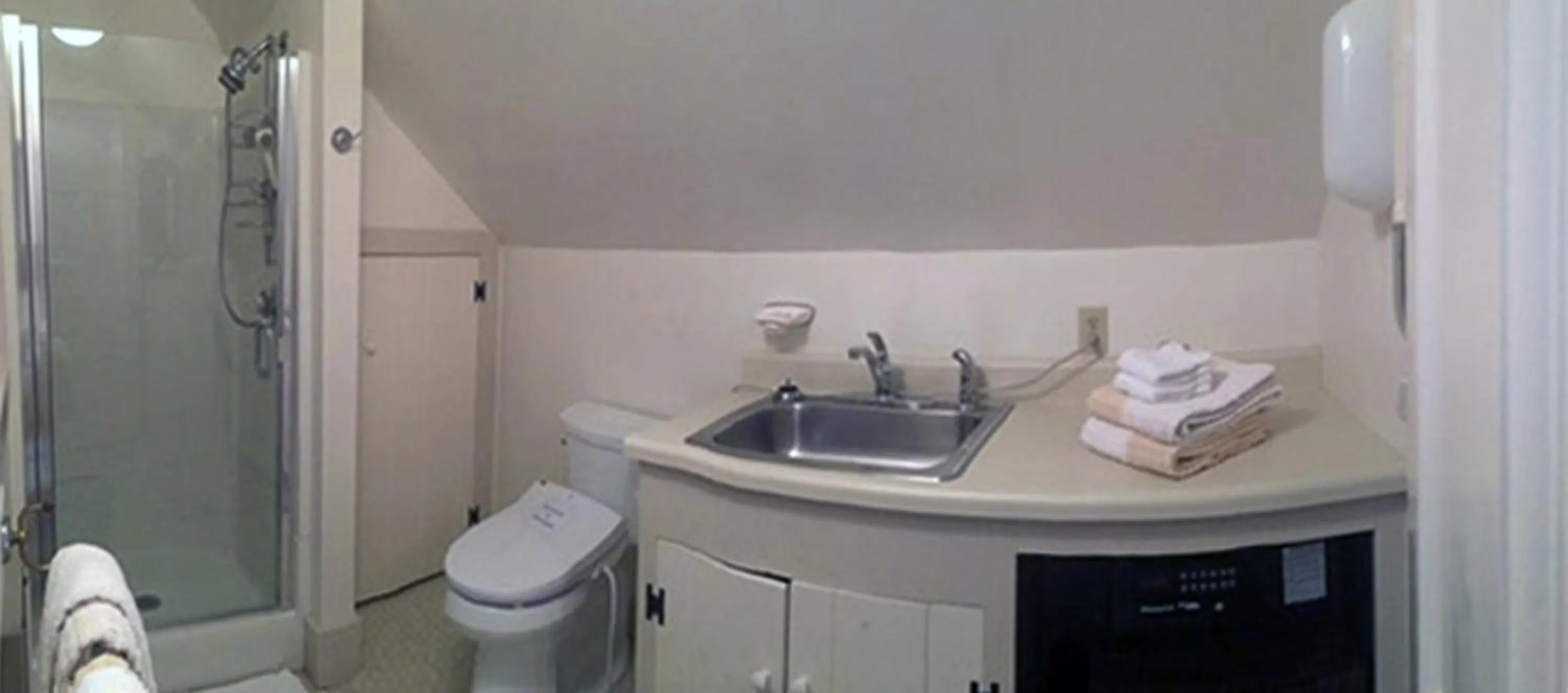 Bathroom in 29 India House