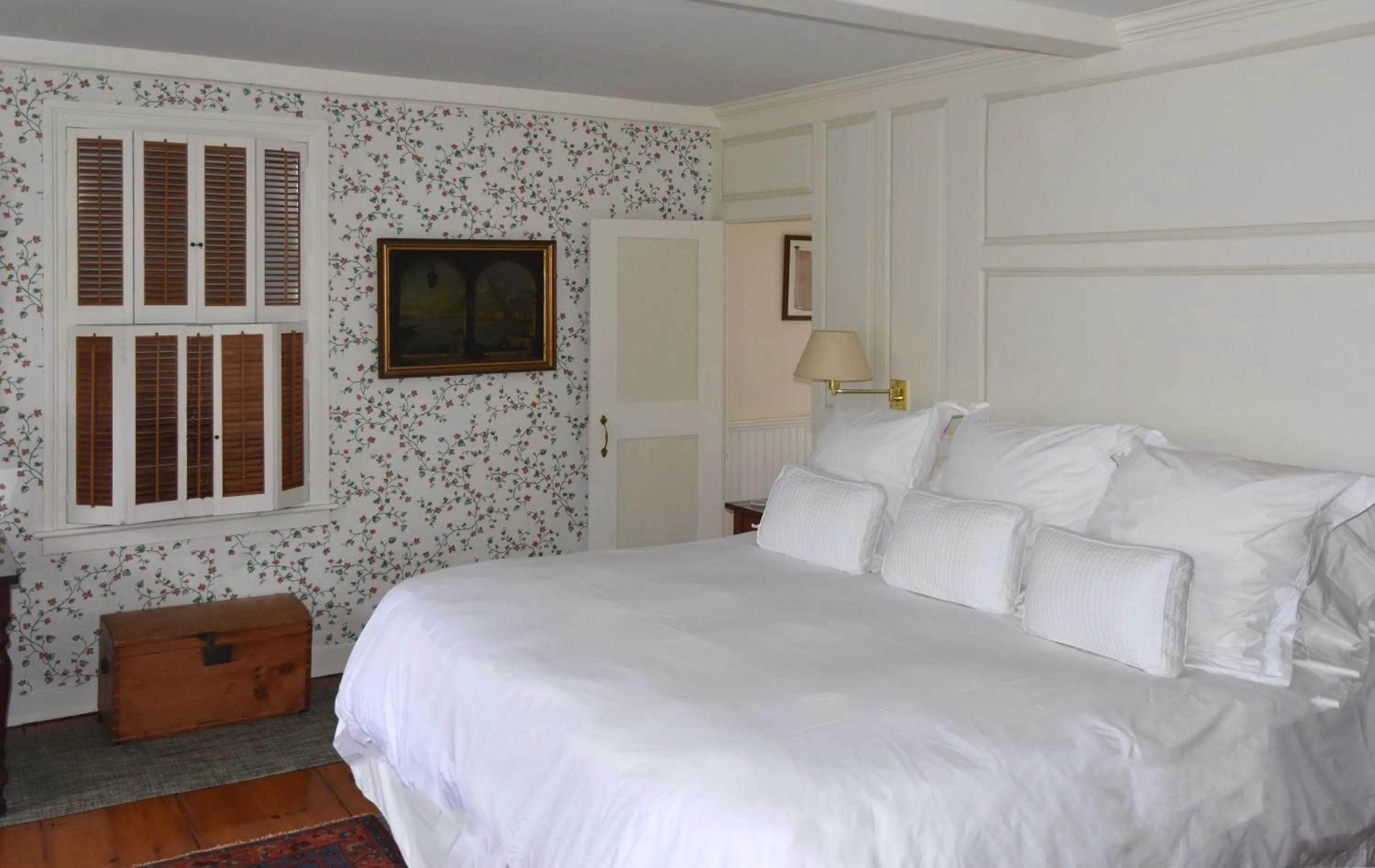 Bed in 29 India House