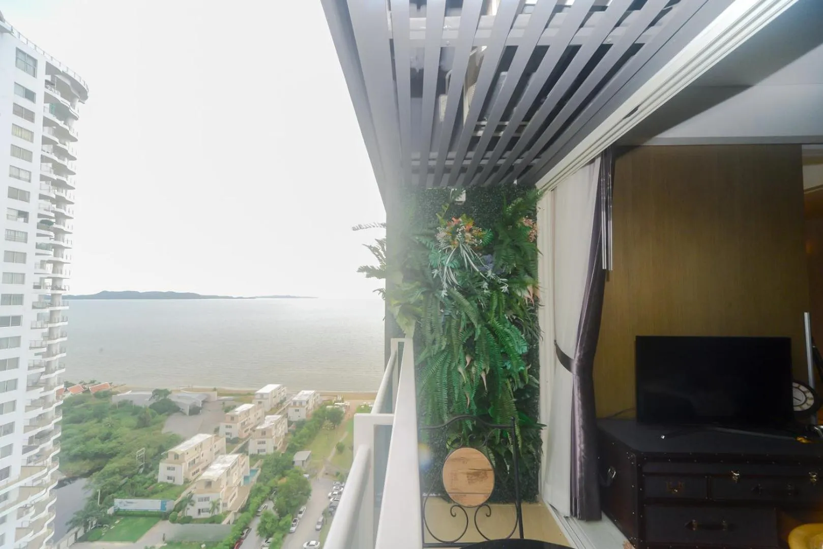 Balcony/Terrace in Veranda Residence Pattaya Nice Monthly rate available now