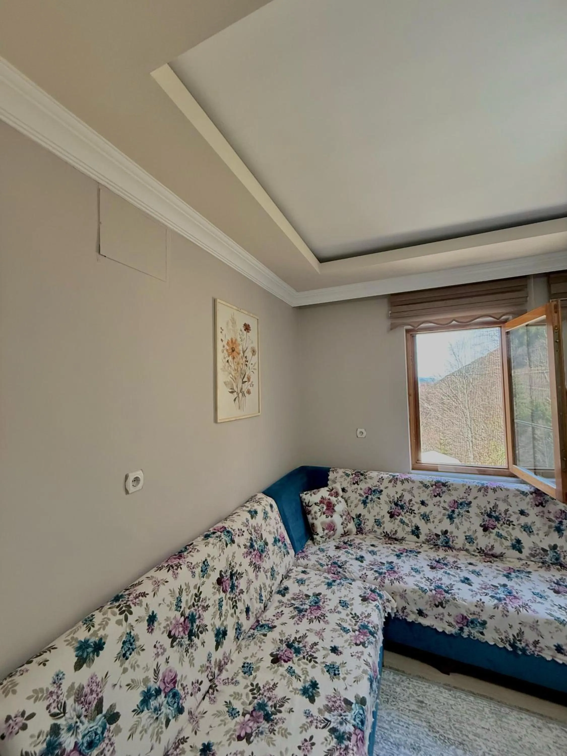 Living room, Bed in Konak Grand Apart