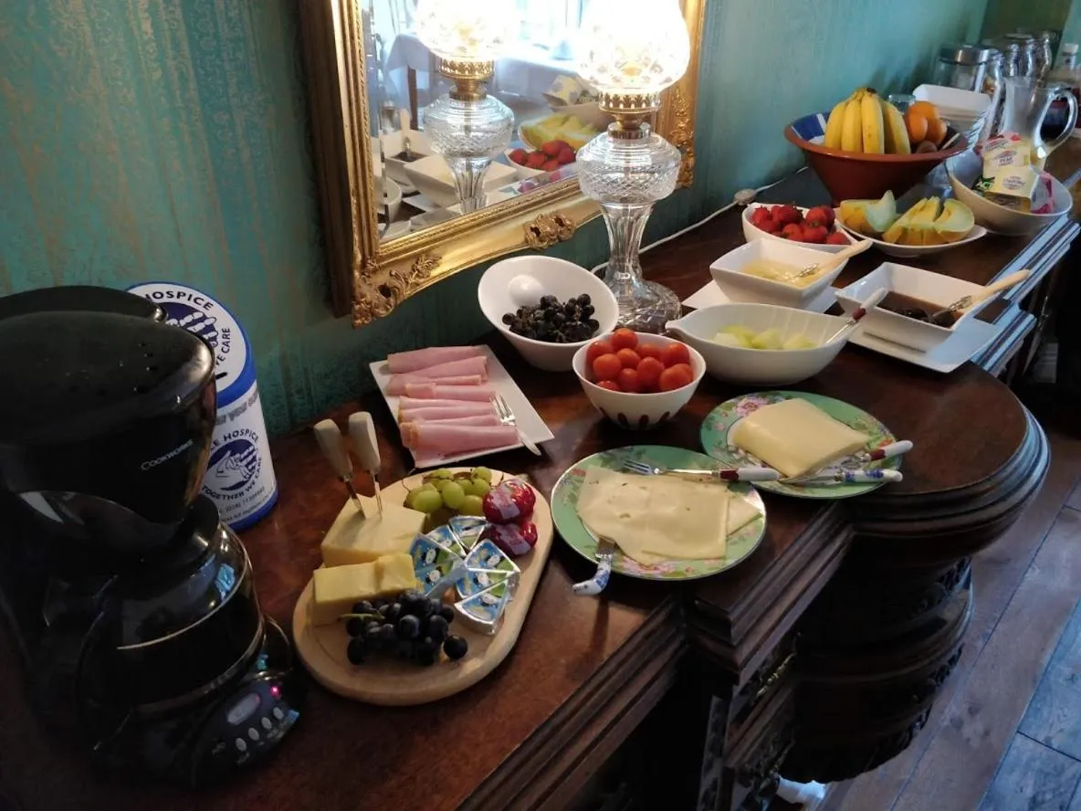 Breakfast in Arkle House