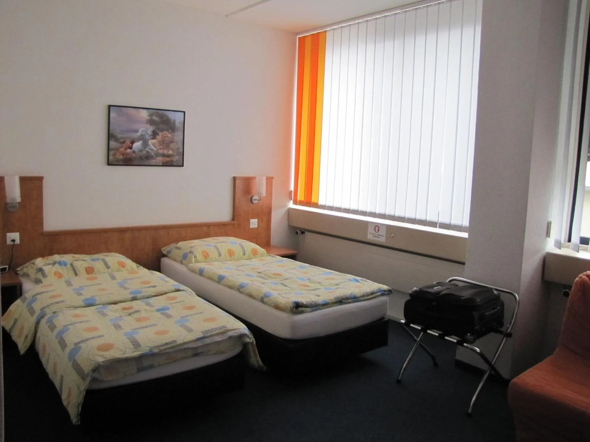 Bed in Budget Motel Self Check-In