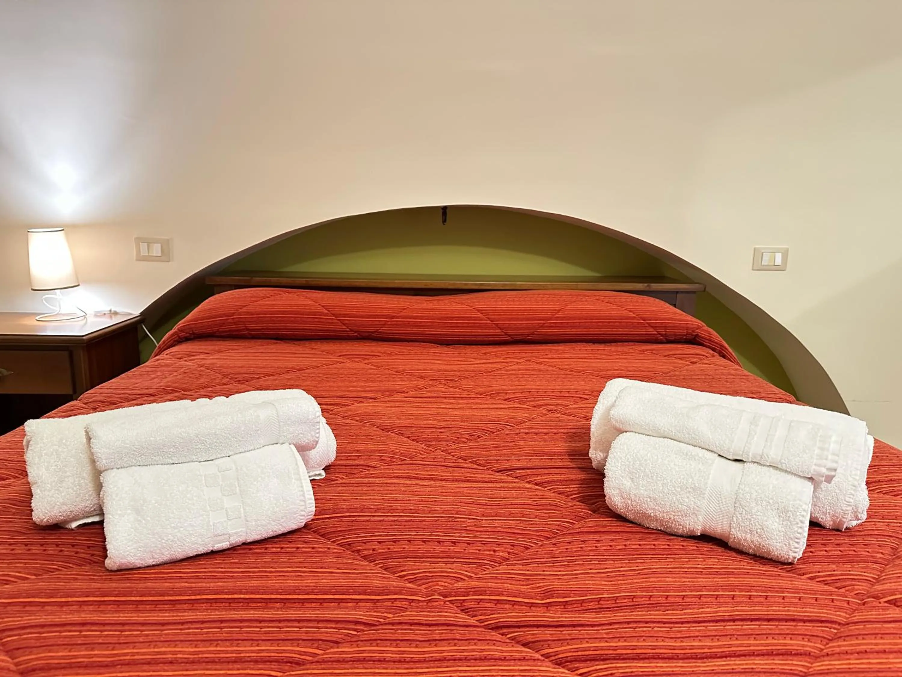 Bed in Historic B&B Apartments Home