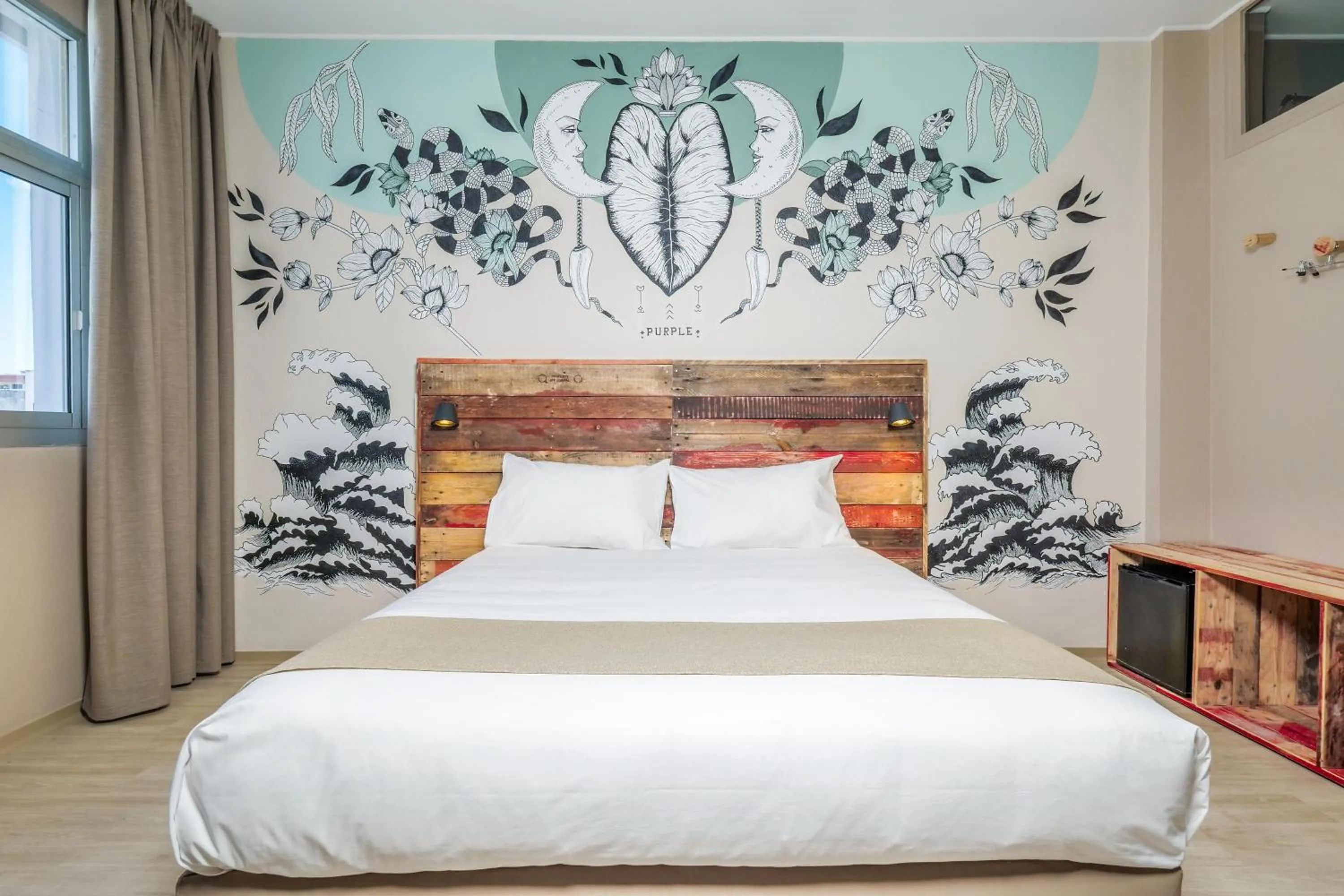 Bed in Gondwana City Art