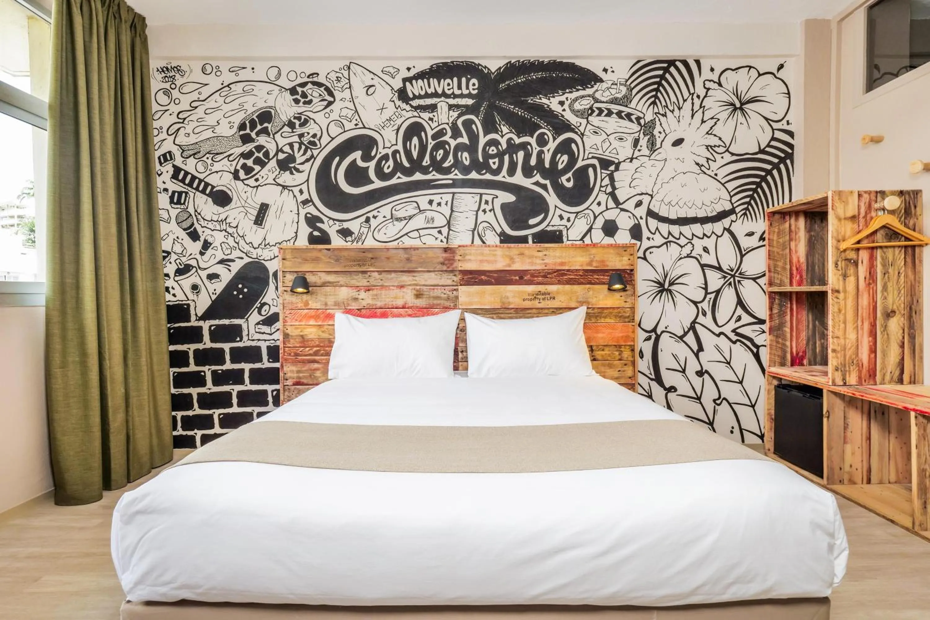 Bed in Gondwana City Art