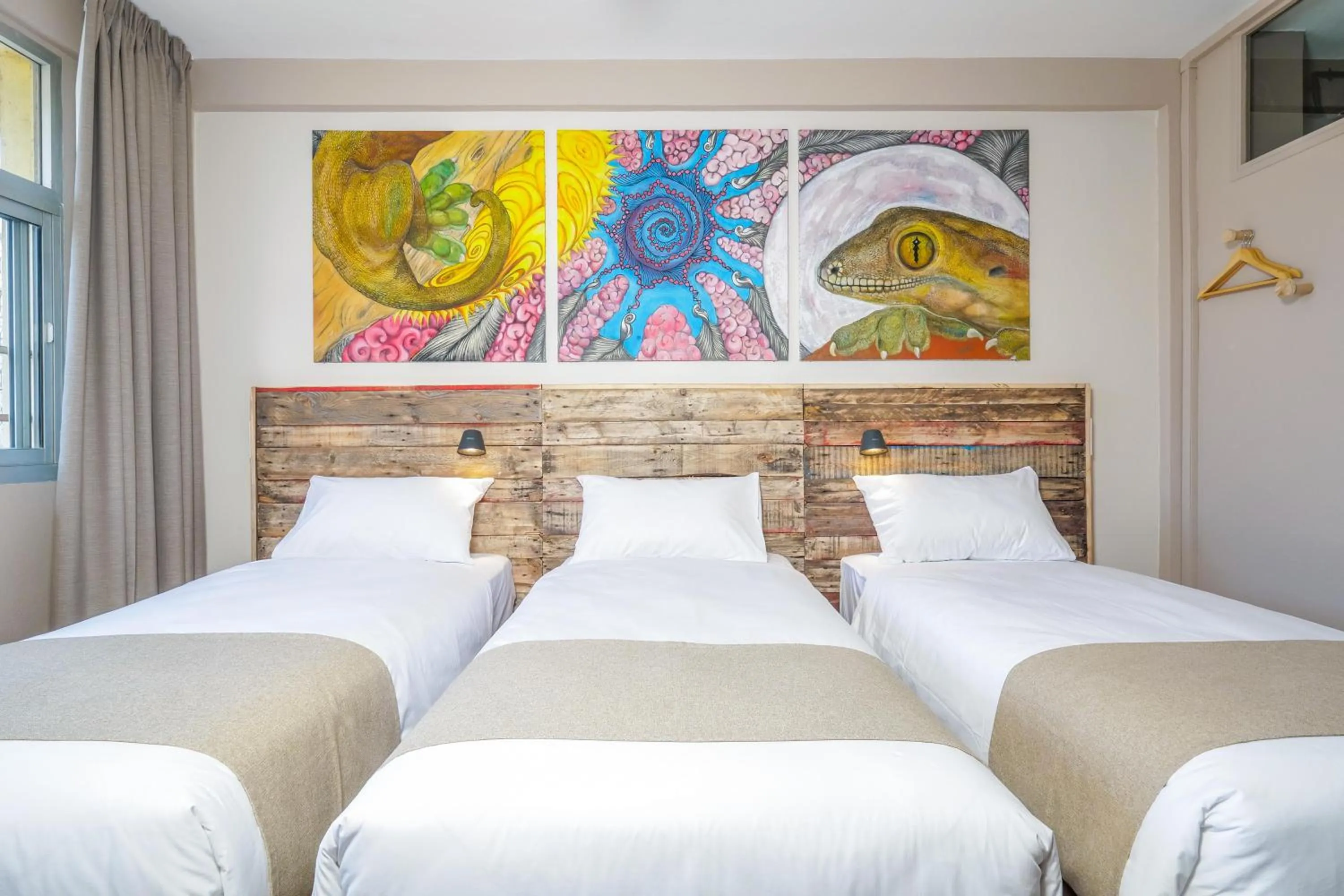 Bed in Gondwana City Art