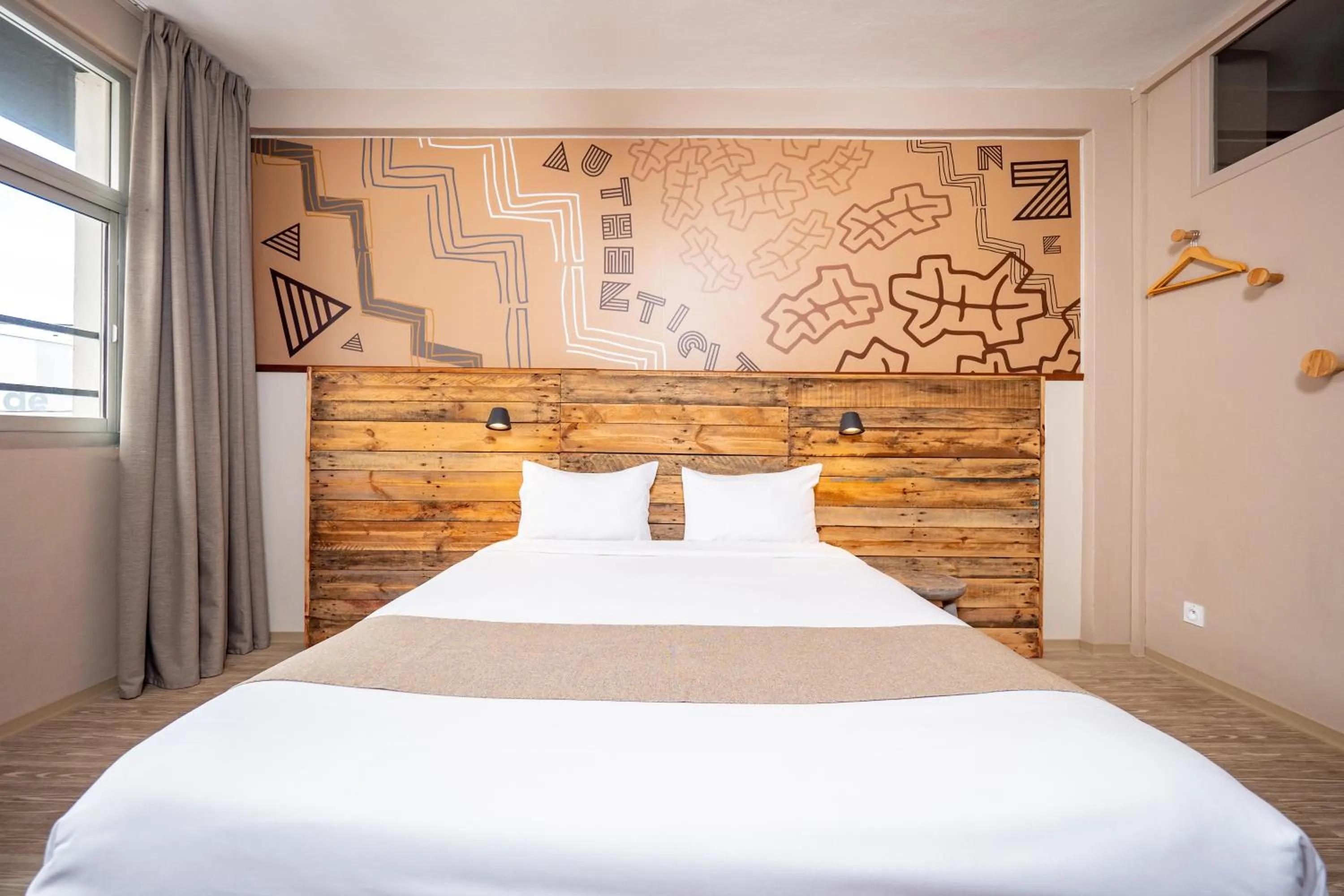 Bed in Gondwana City Art