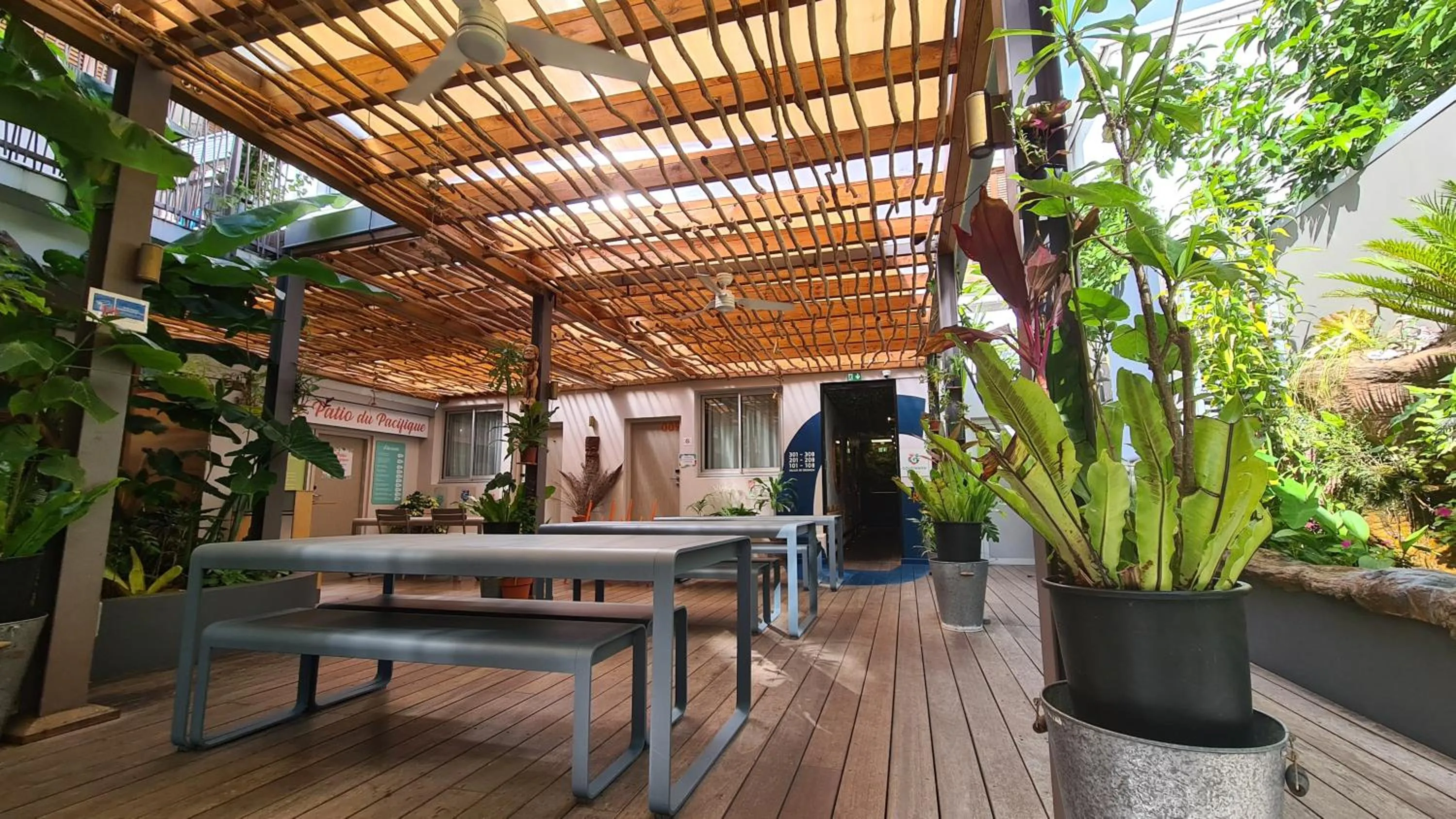 Patio in Gondwana City Art