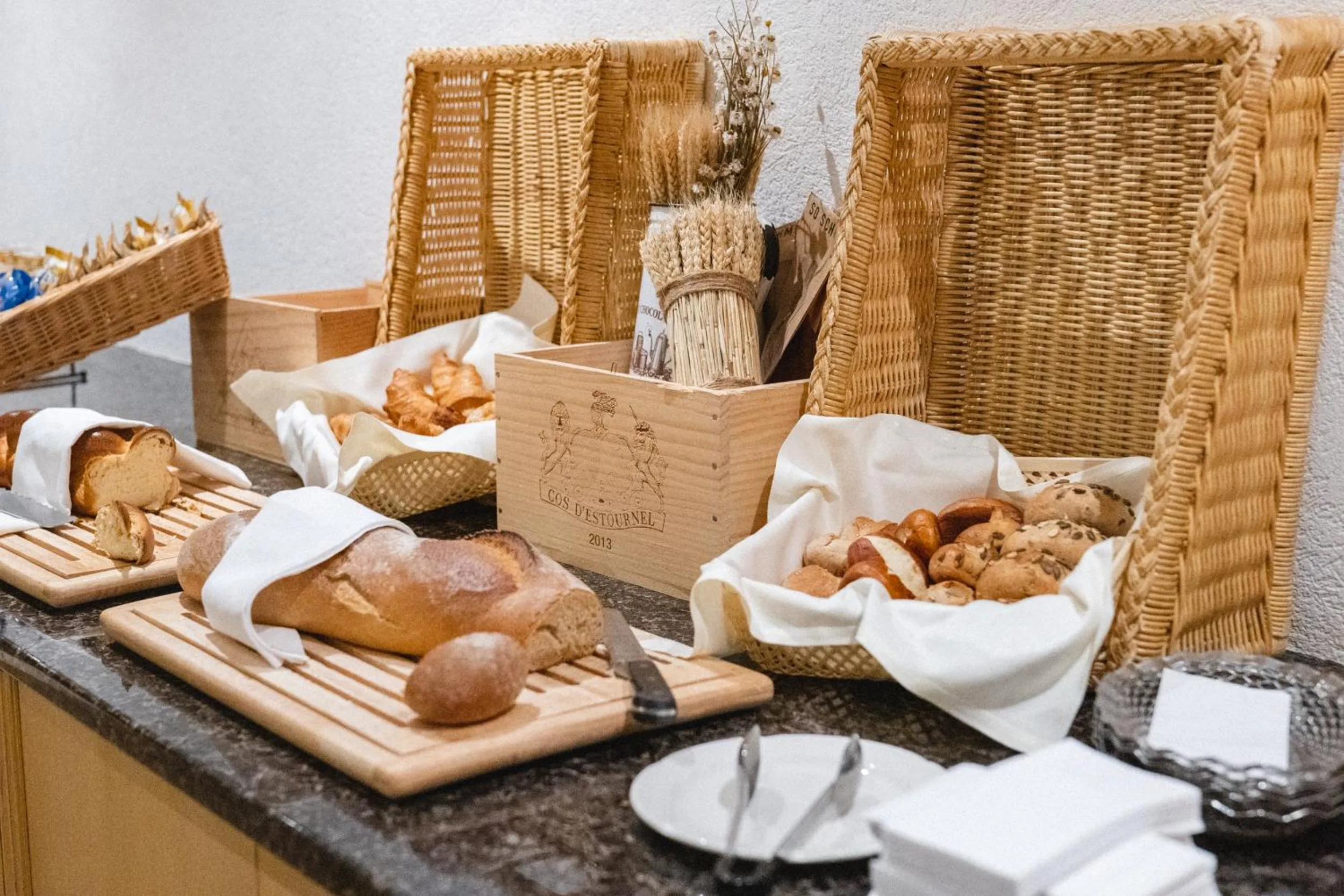 Food and drinks in Hotel Silberhorn - Residences & Spa Wengen