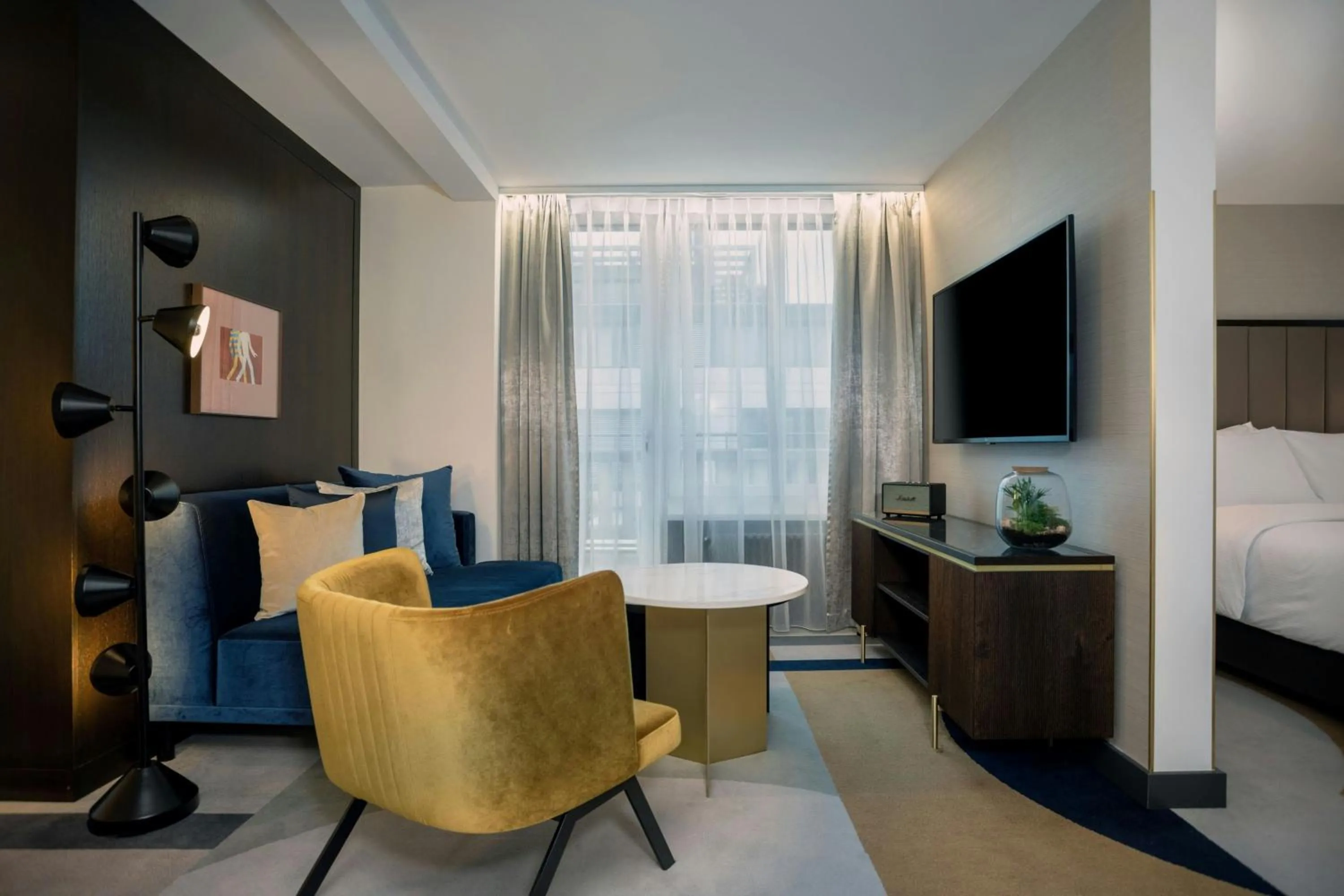 Photo of the whole room, Bed in Neues Schloss Privat Hotel Zurich, Autograph Collection