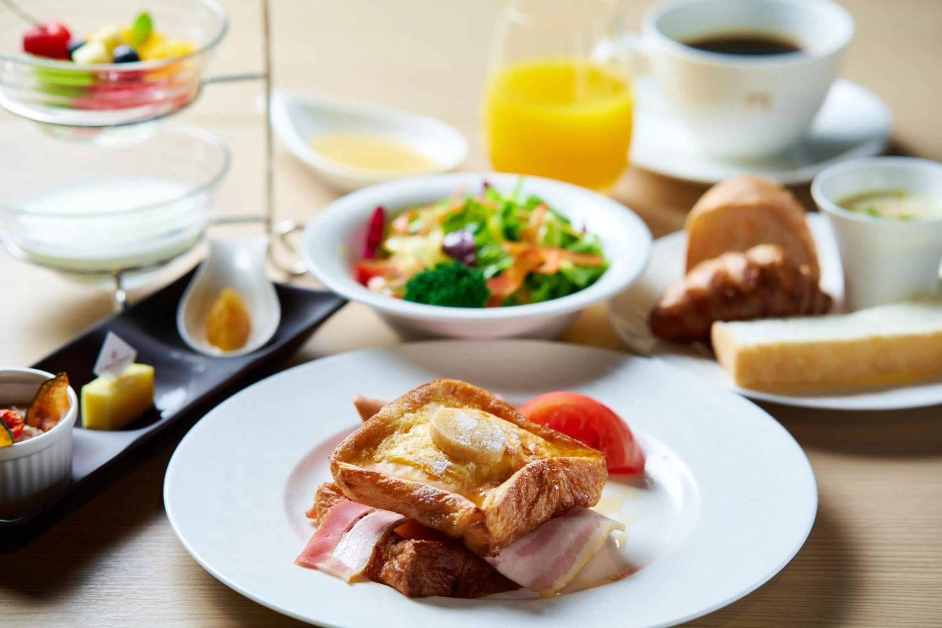 Breakfast in The Gate Hotel Ryogoku by Hulic