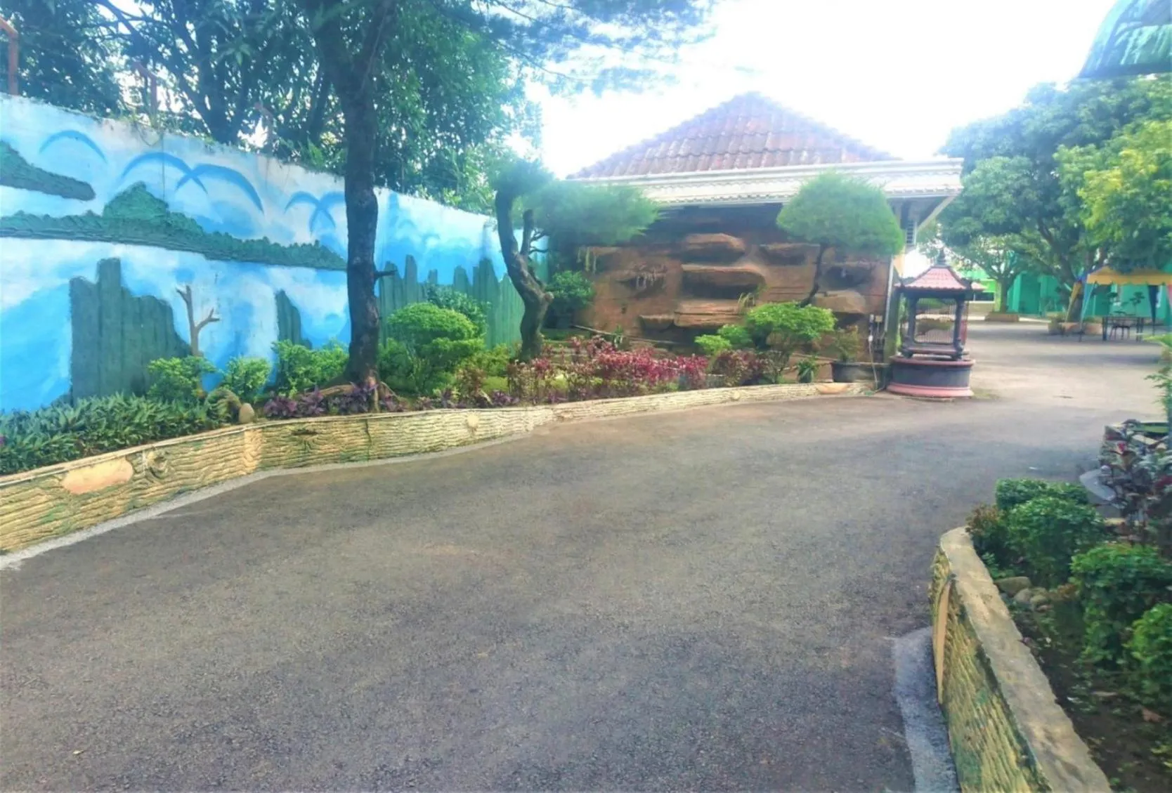 Area and facilities in Hotel Bukit Panembahan