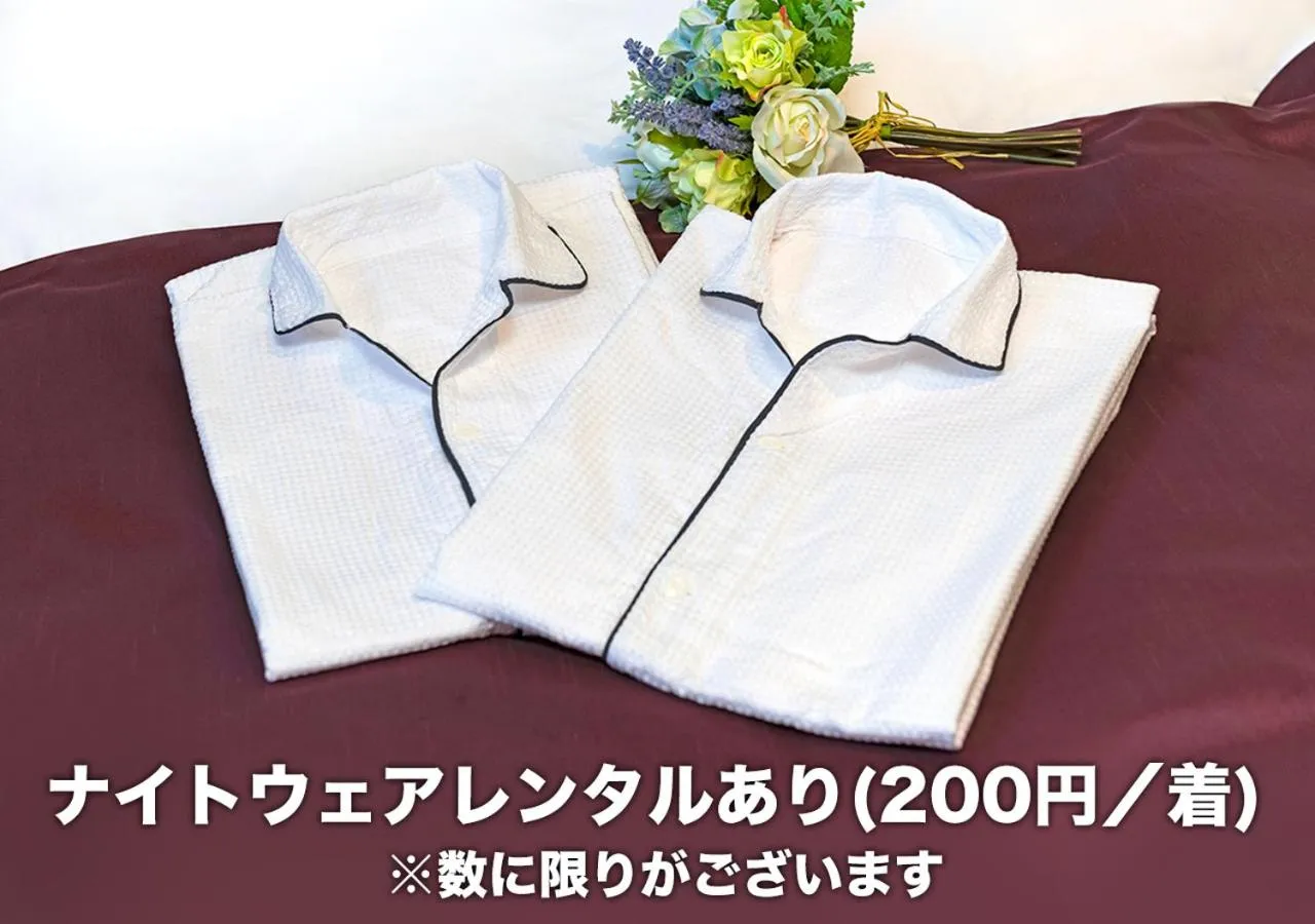 Bed in BEVERLY HILLS VILLA Miyakojima Resort