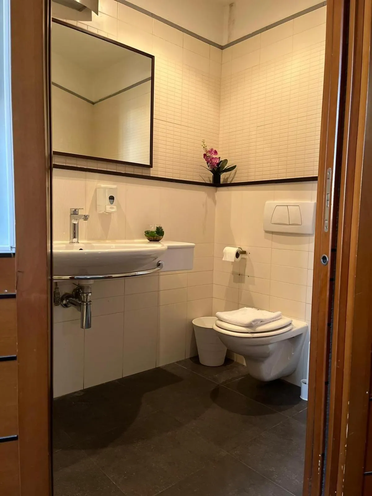 Bathroom in Romalive Hotel