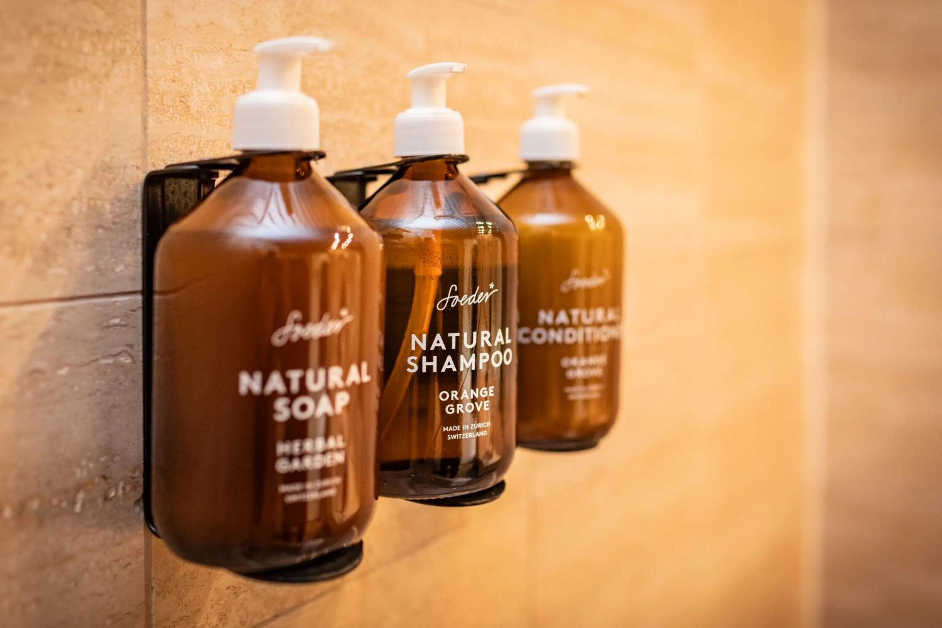 Bathroom in Hotel la Palma au Lac