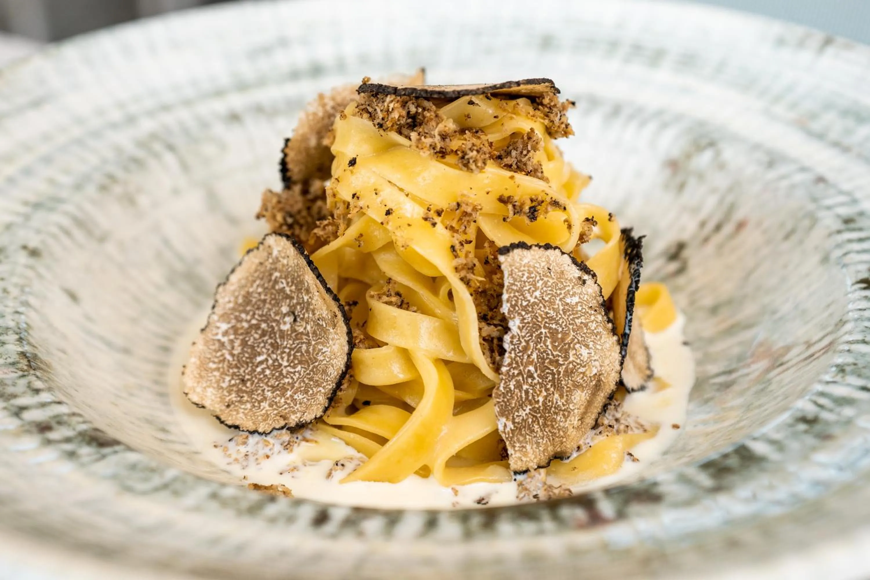 Restaurant/places to eat in Hotel la Palma au Lac