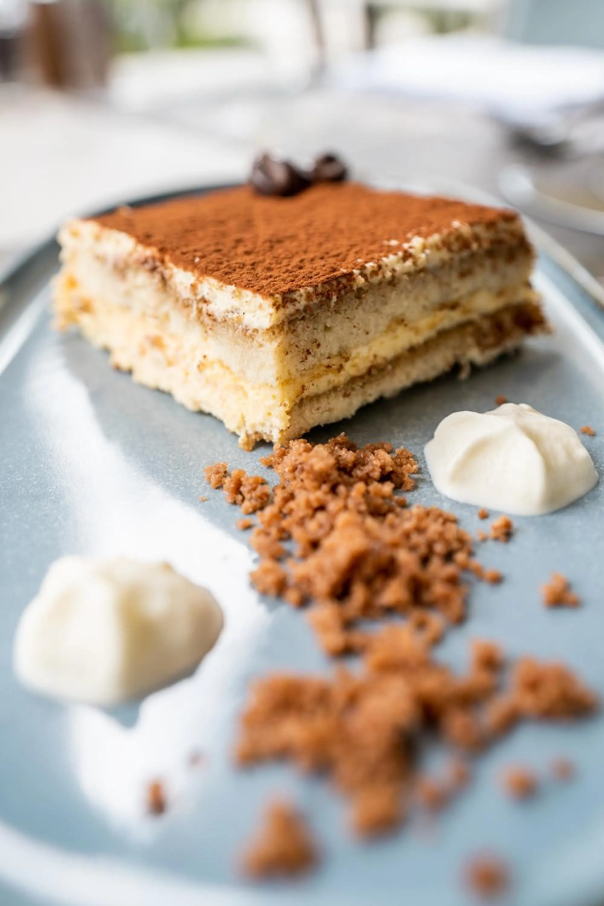 Restaurant/places to eat in Hotel la Palma au Lac