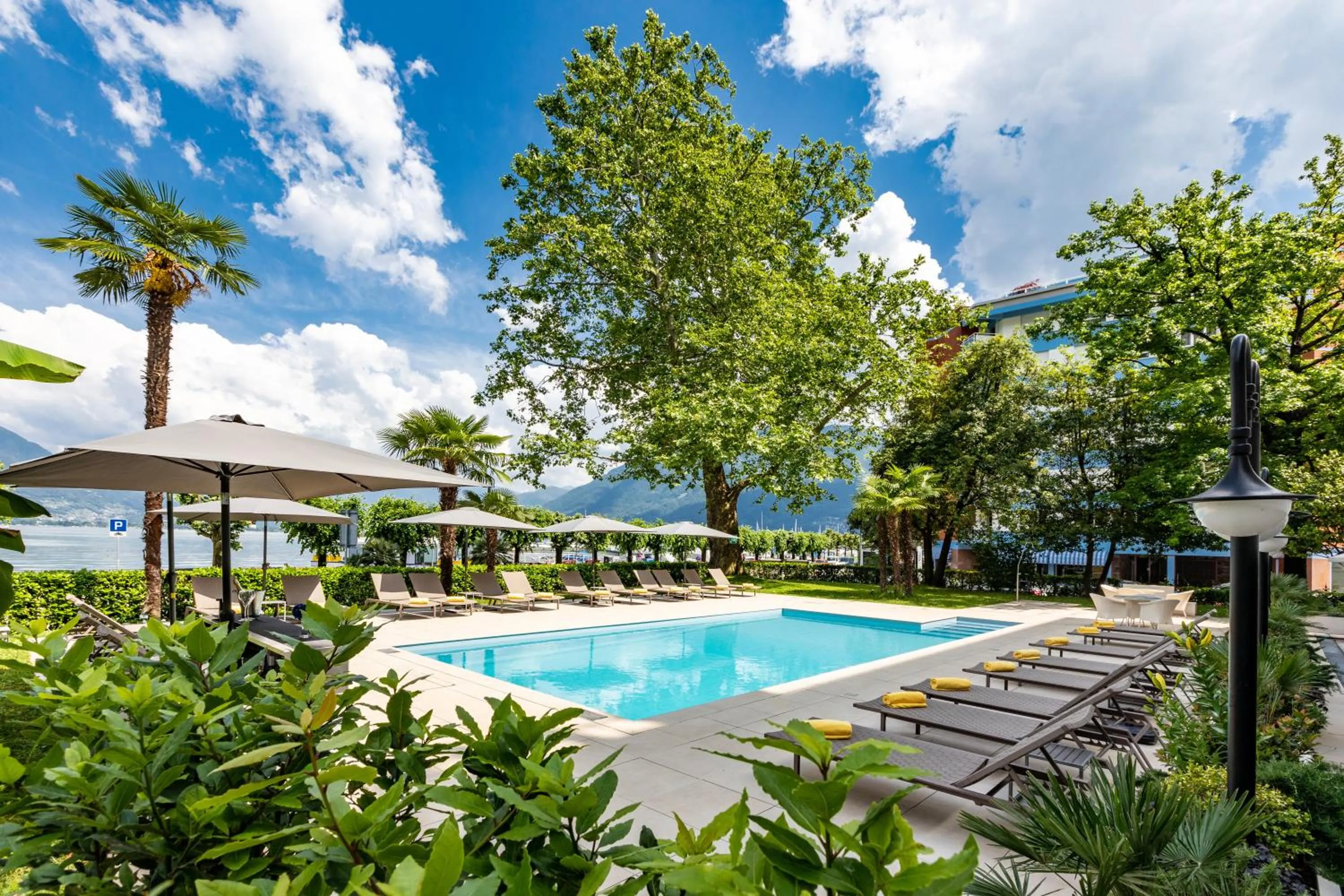 Pool view in H4 Hotel Arcadia Locarno