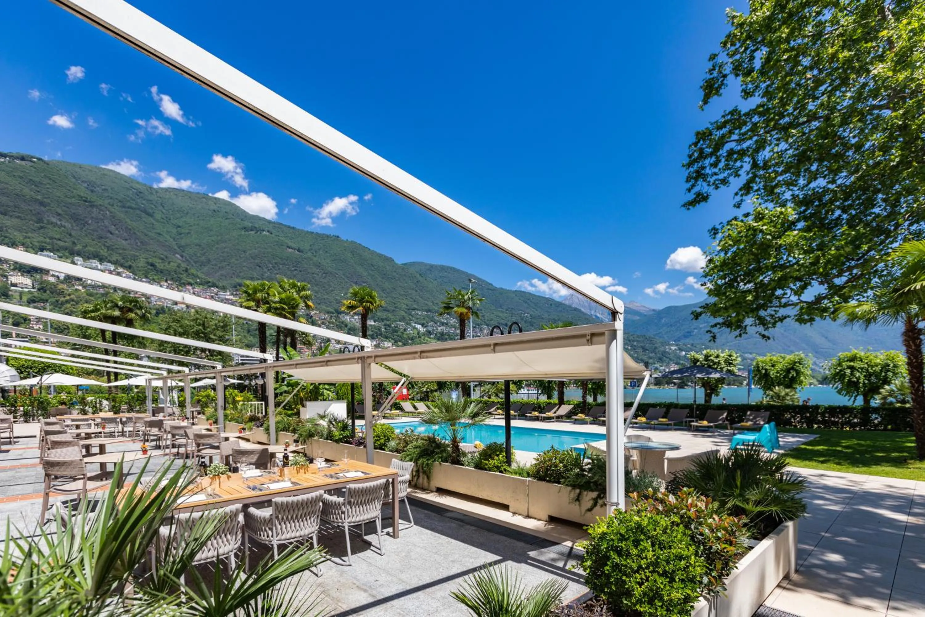 Restaurant/places to eat in H4 Hotel Arcadia Locarno