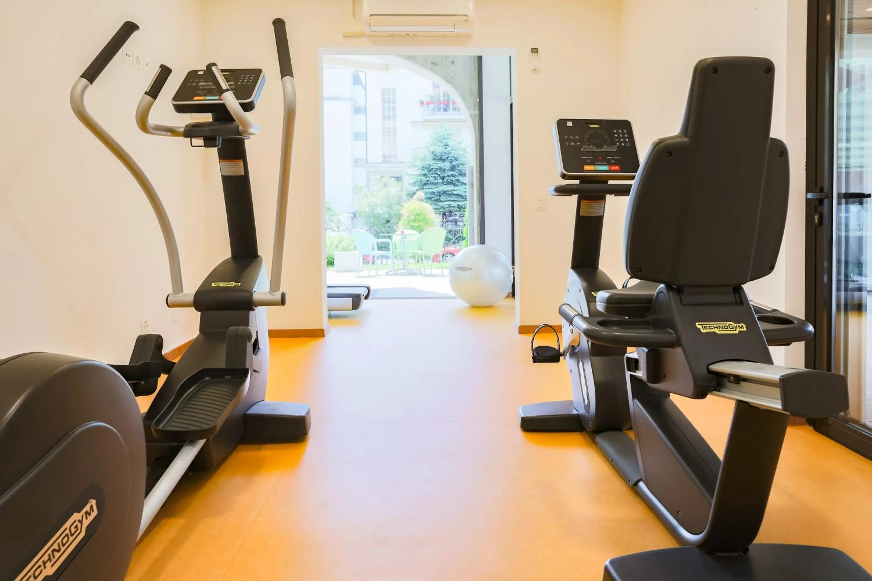 Fitness centre/facilities in H4 Hotel Arcadia Locarno