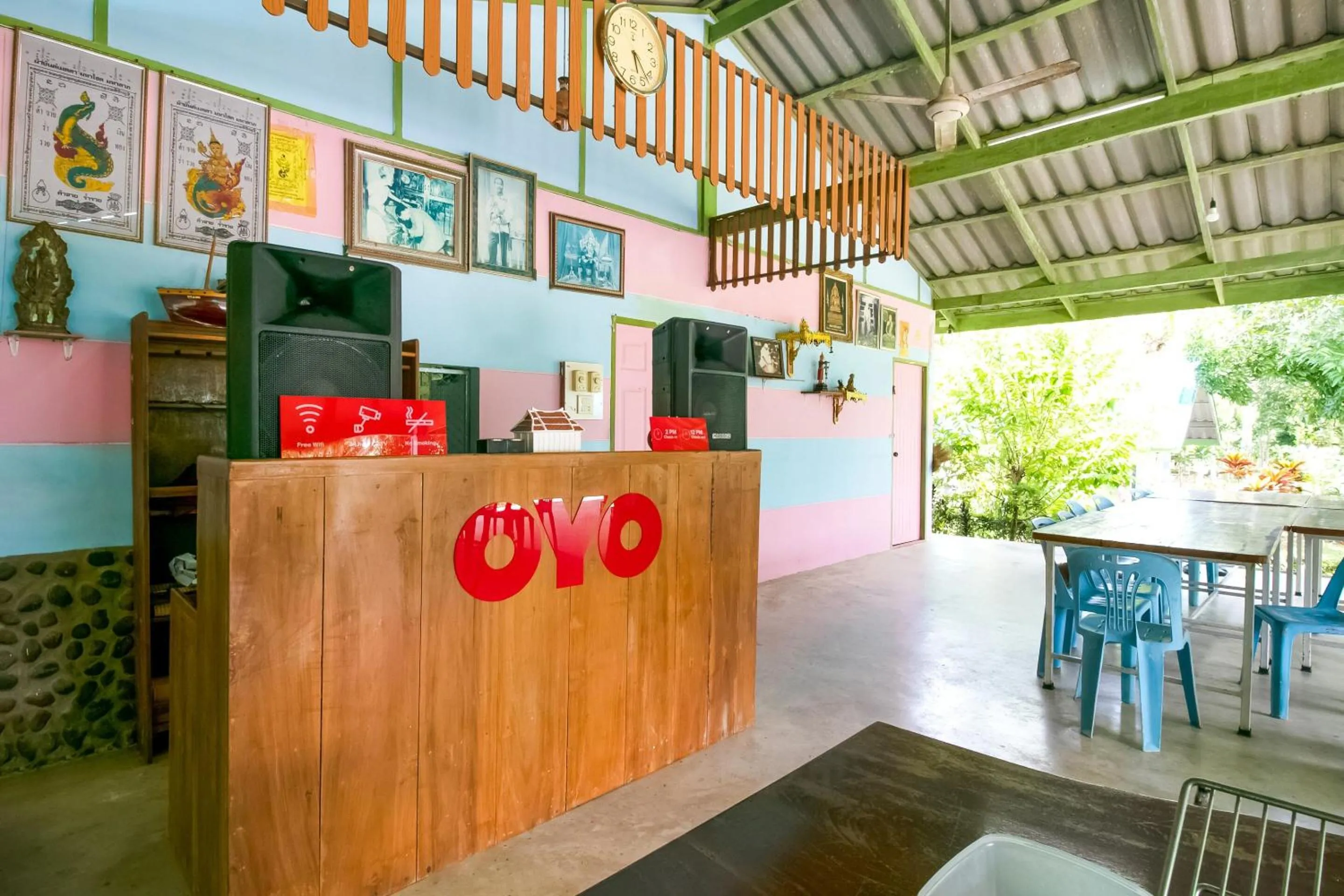 Lobby or reception in OYO 1080 Kanyapa Resort Kaeng Krachan