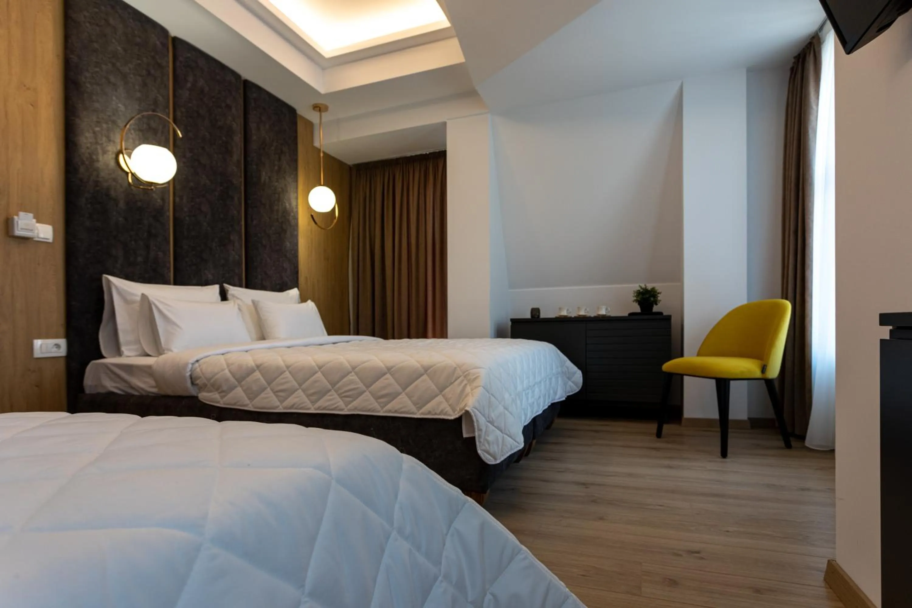 Bed in Grand Central Hotel