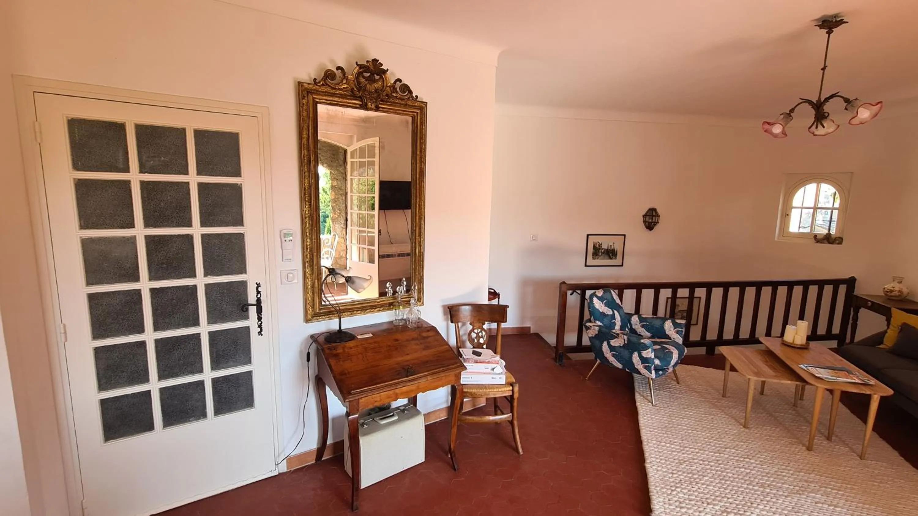 Seating area in La Sentinelle