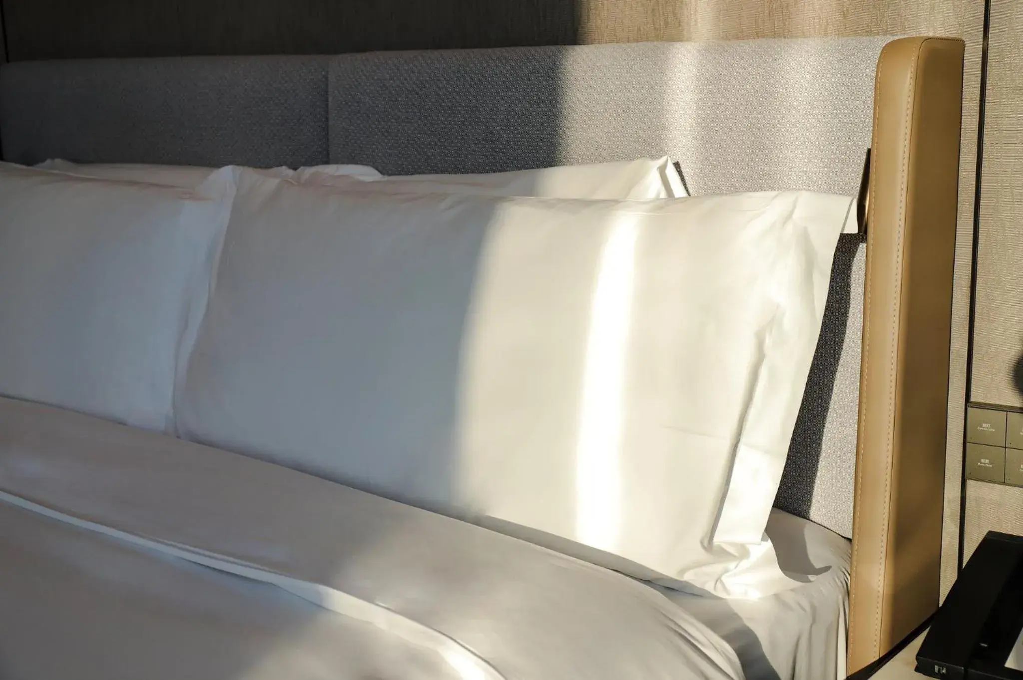 Standard Room in Crowne Plaza Shanghai Hongqiao by IHG Standard Room in Crowne Plaza Shanghai Hongqiao by IHG