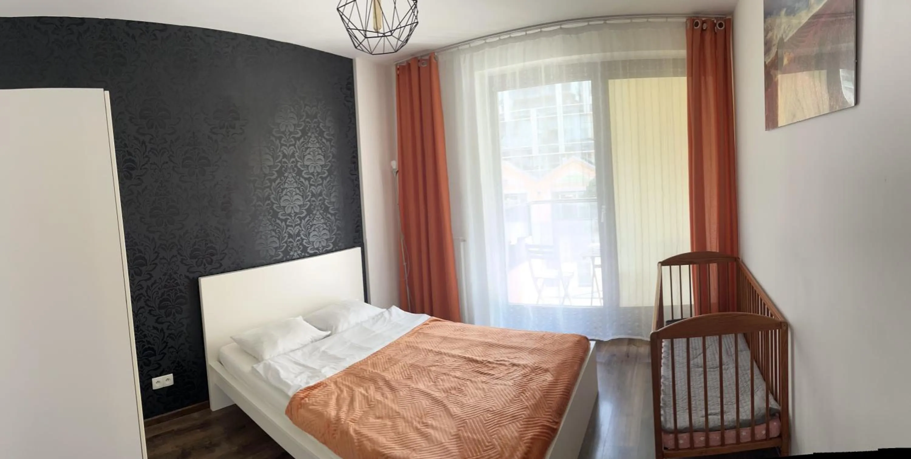 Bedroom, Bed in Apartamenty Warszawskie delux Siedmiogrodzka