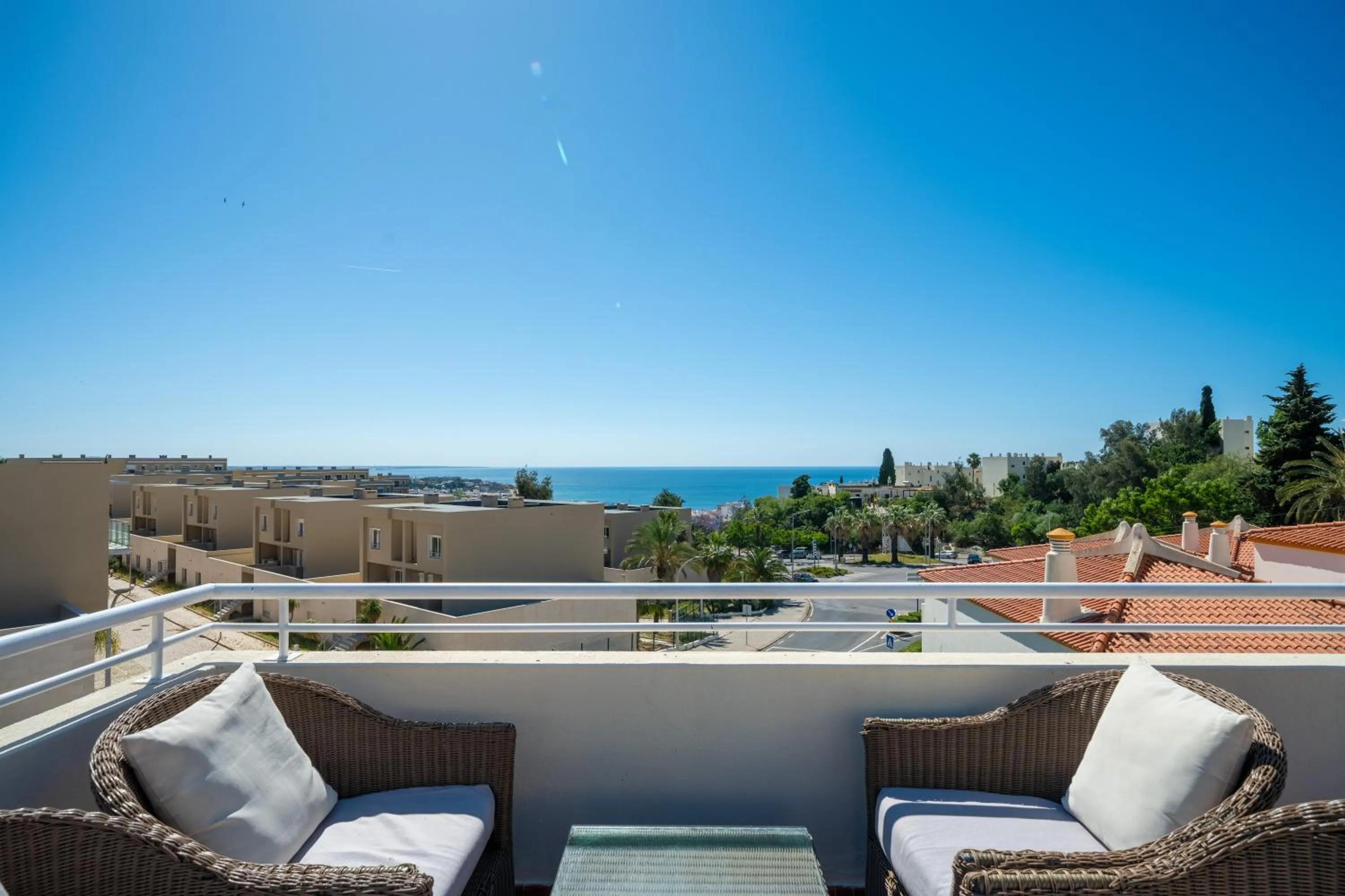 Property building in Bellavista Jardim By BeGuest